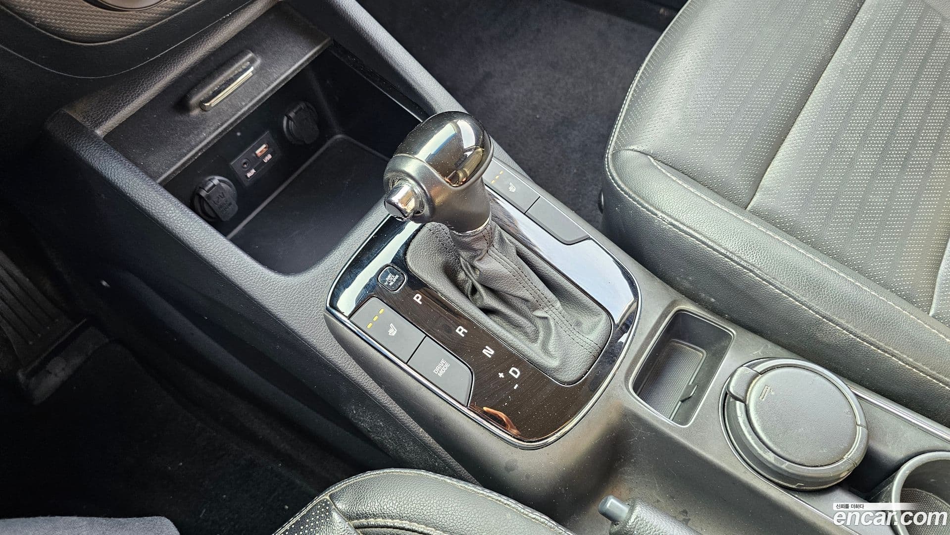 Main__Slider__Photo:K3 Kia 2016.0-8