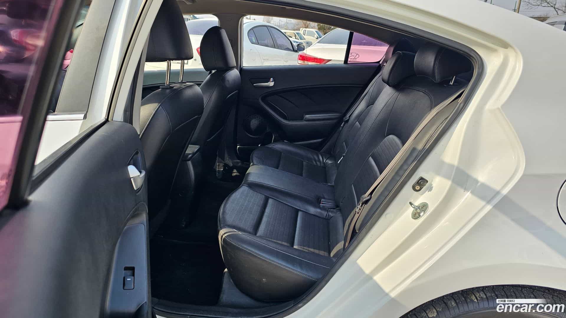 K3 Kia 2016.0-OPTION-015