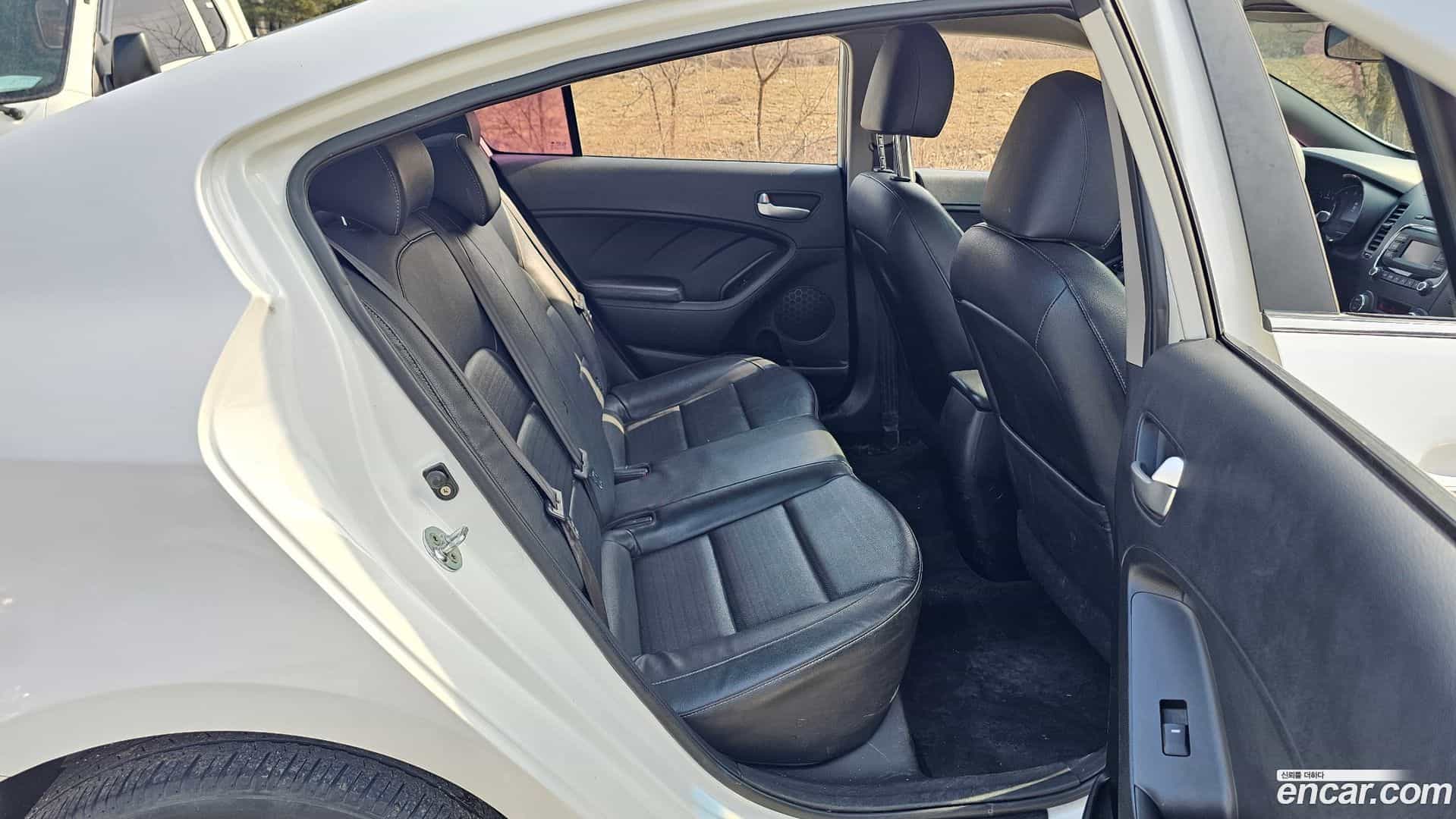 K3 Kia 2016.0-OPTION-017