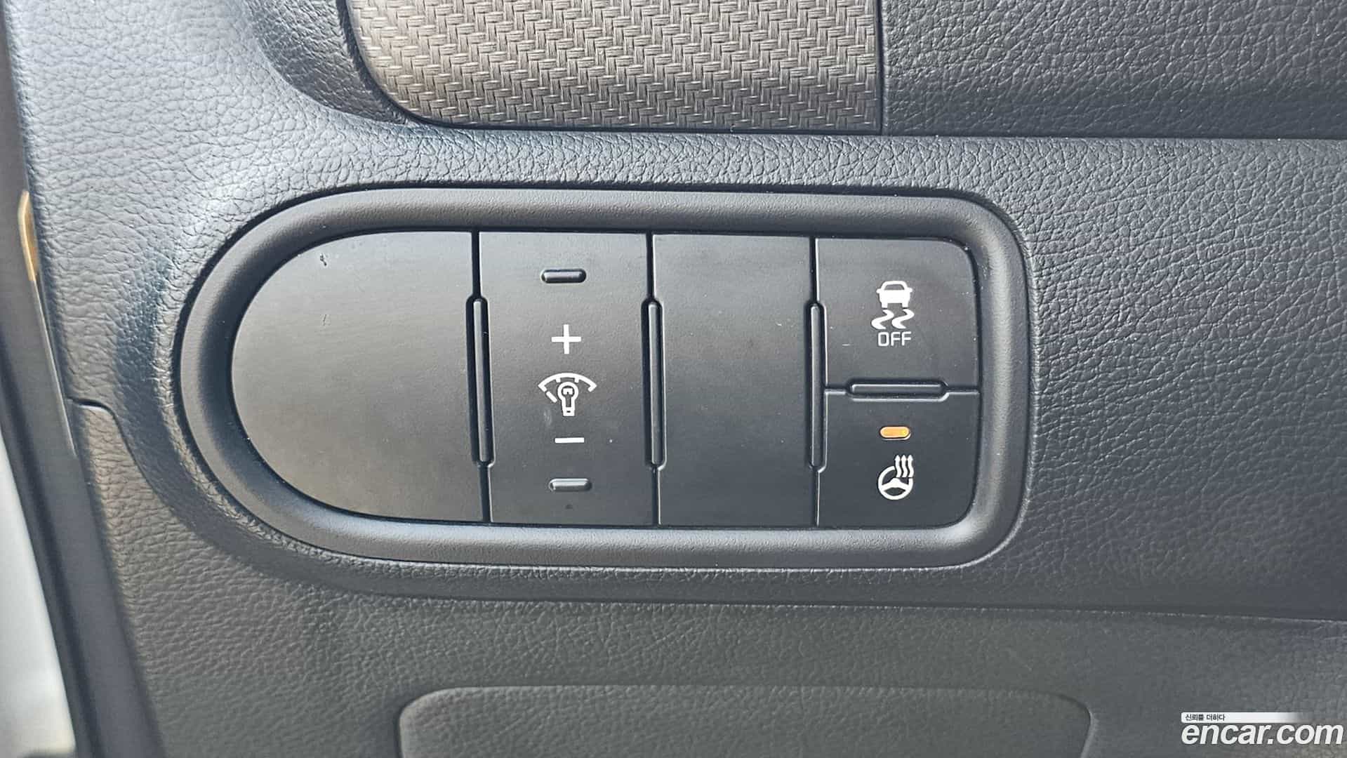 K3 Kia 2016.0-OPTION-019