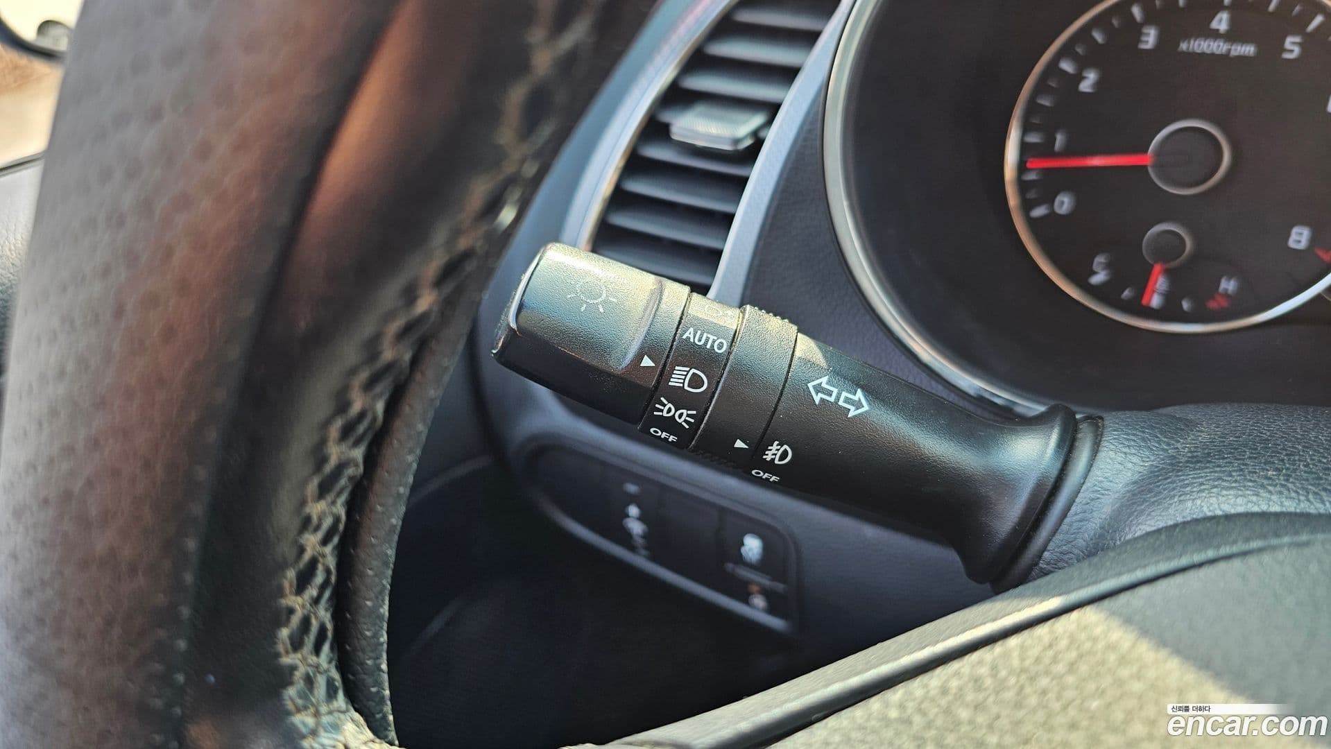 Main__Slider__Photo:K3 Kia 2016.0-15