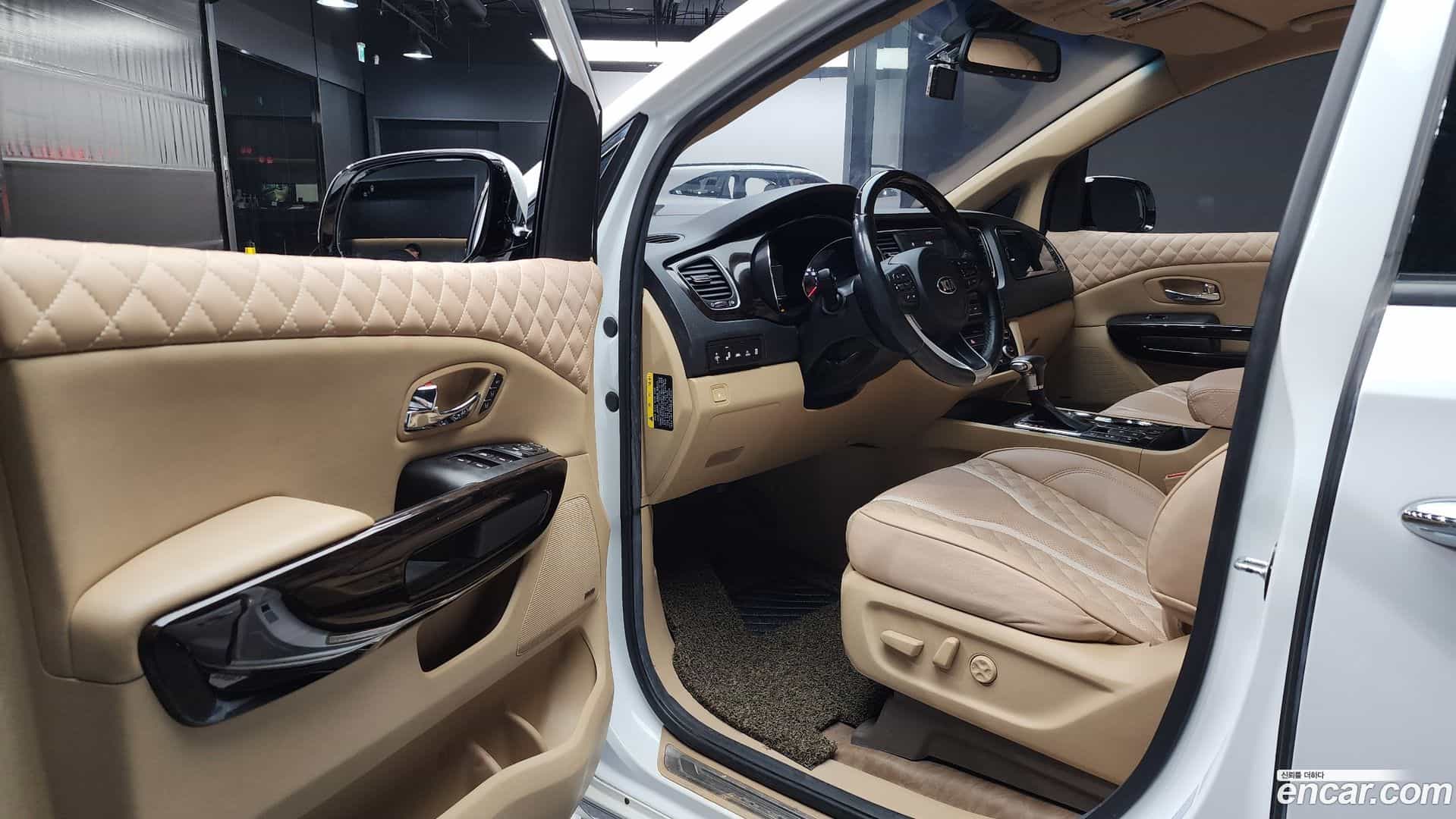 Canival Kia 2018.4-INNER-010