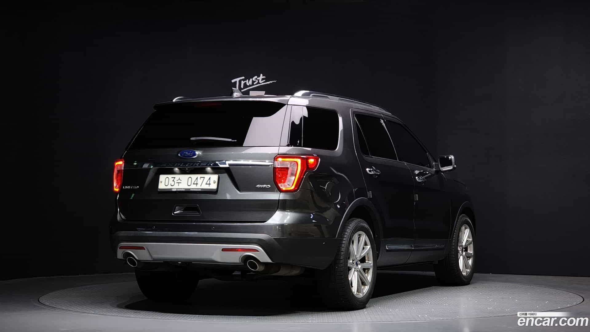 Explorer Ford 2016.9-OUTER-002