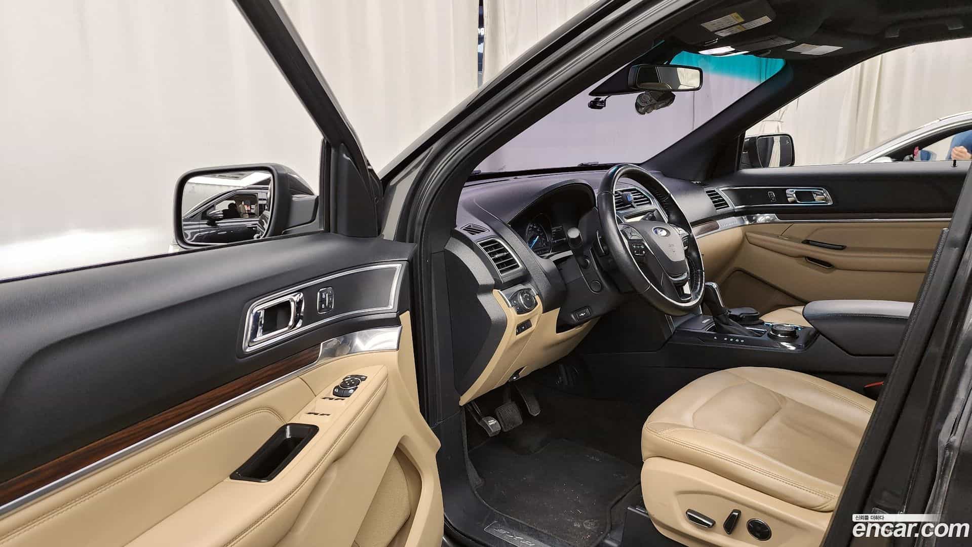 Explorer Ford 2016.9-INNER-010