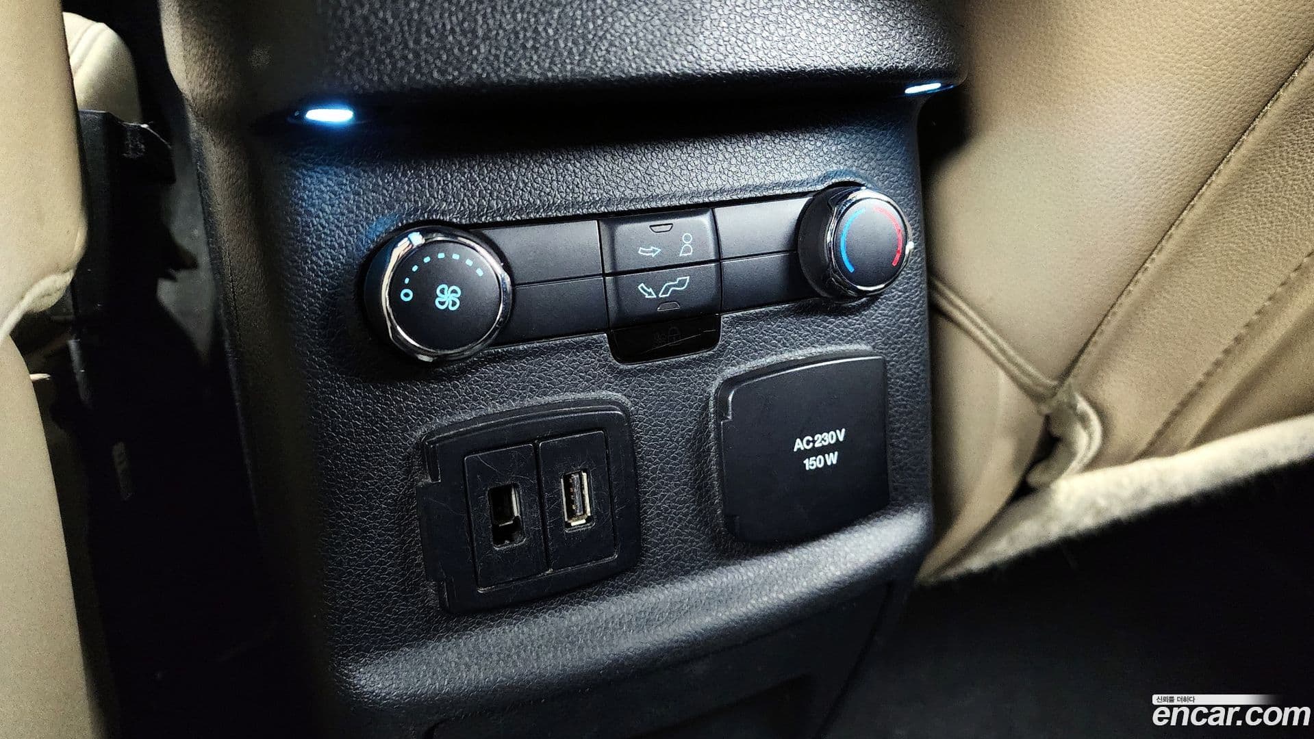 Main__Slider__Photo:Explorer Ford 2016.9-18