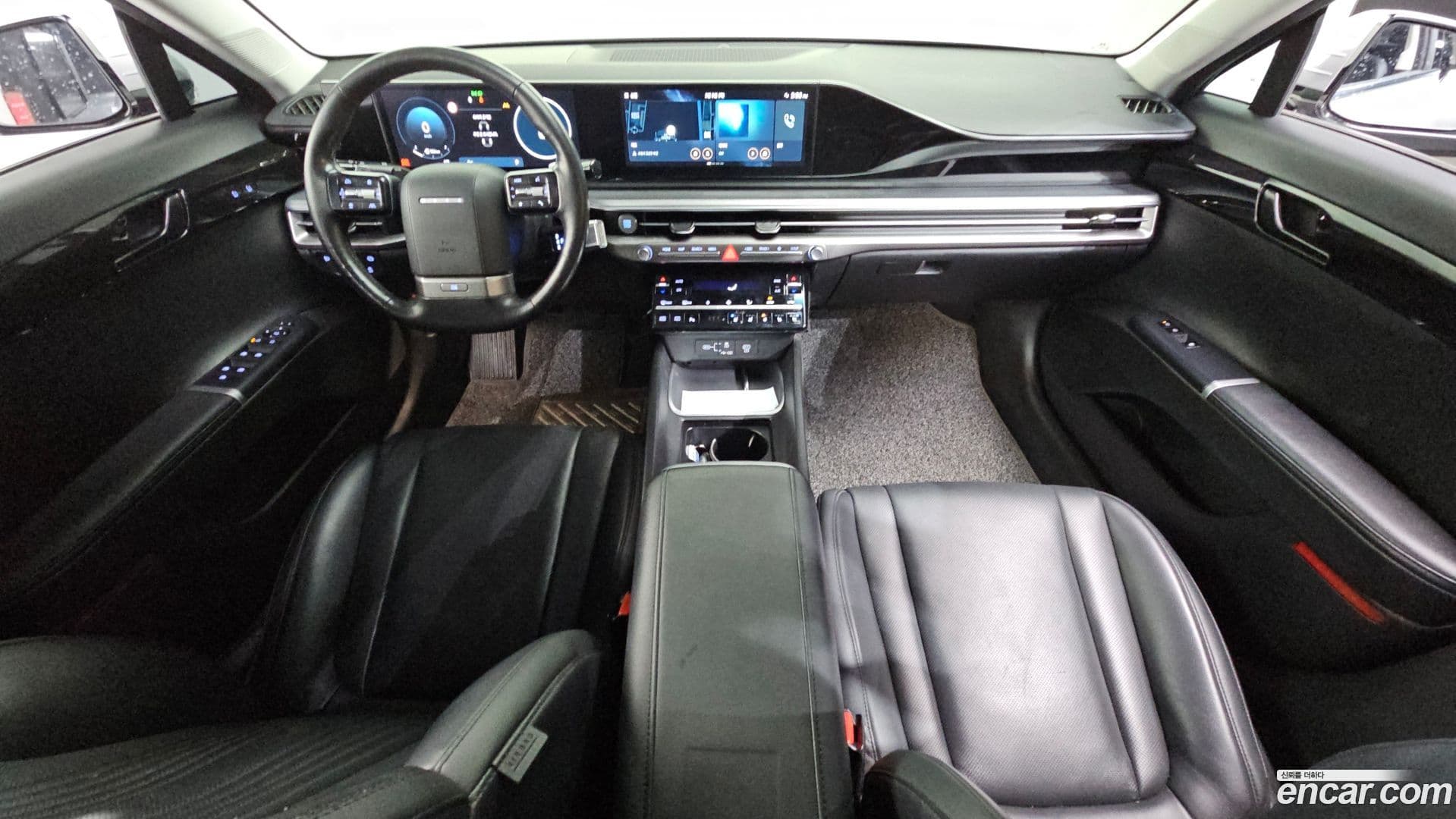 Main__Slider__Photo:Grandeur Hyundai 2023.2-6