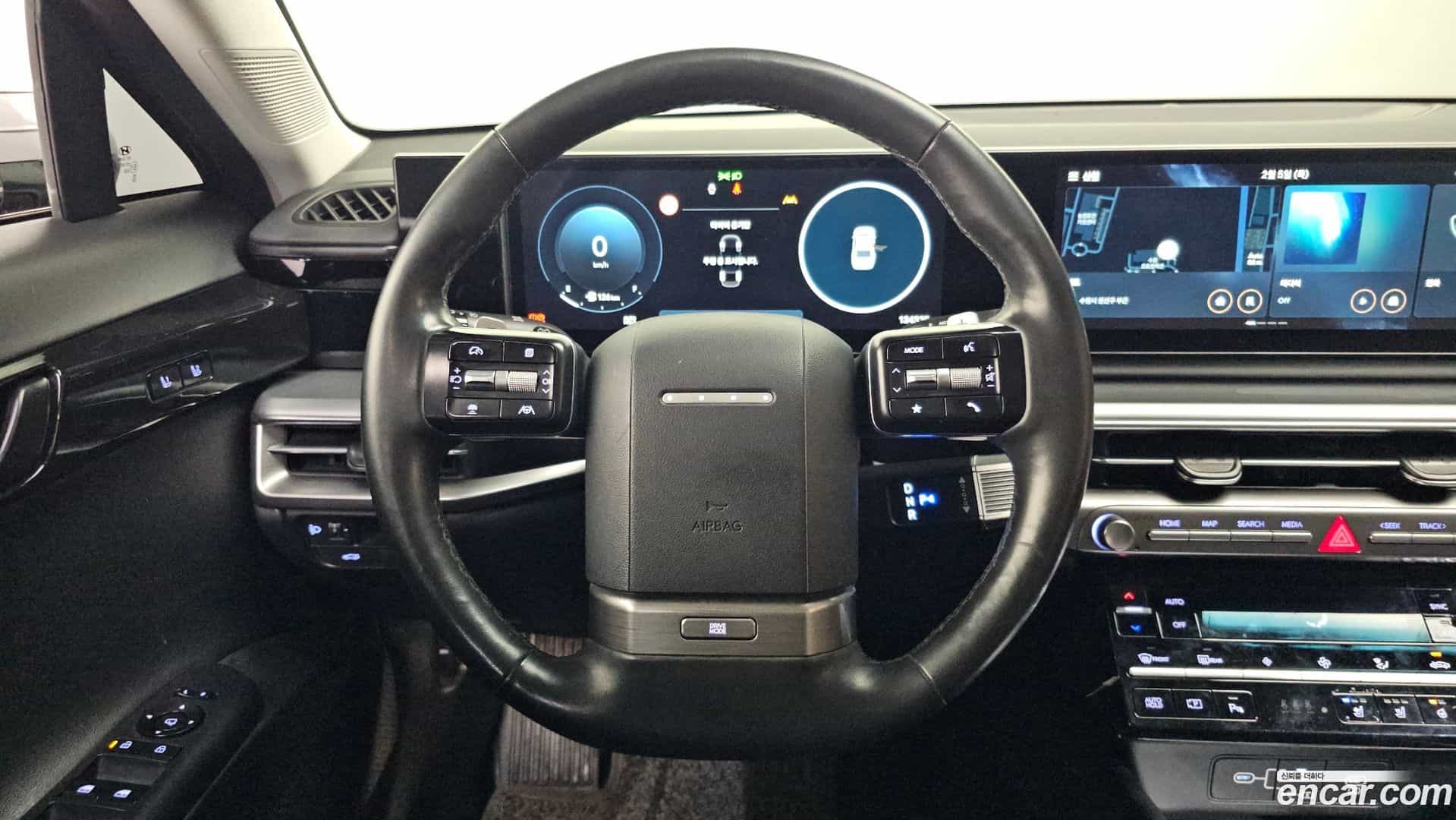 Grandeur Hyundai 2023.2-OPTION-017