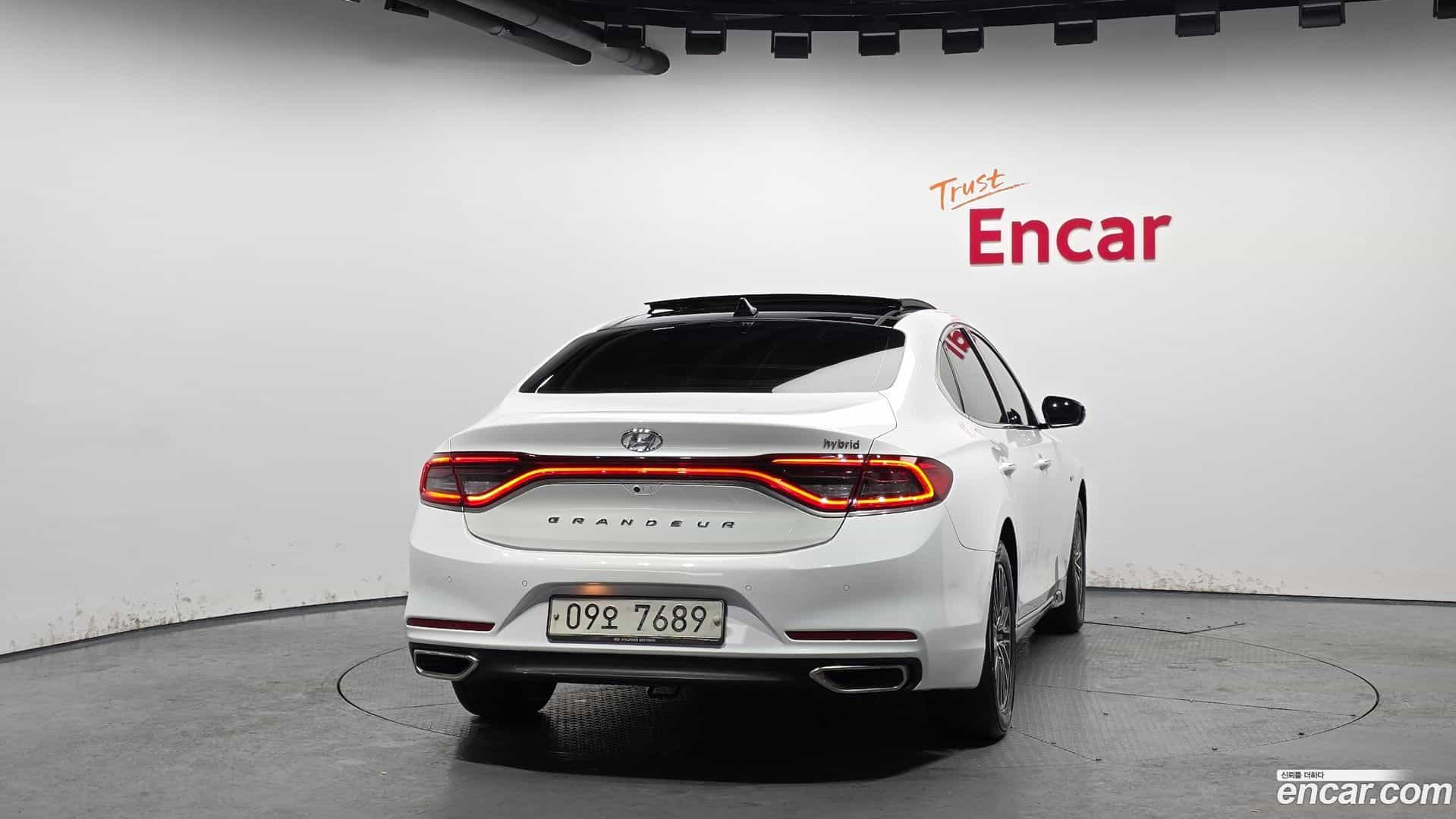 Grandeur Hyundai 2017.5-OUTER-004