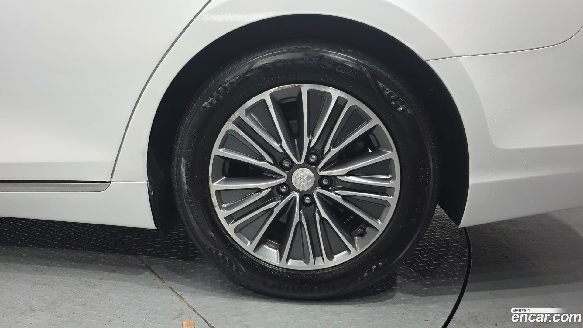 Main__Slider__Photo:Grandeur Hyundai 2017.5-4