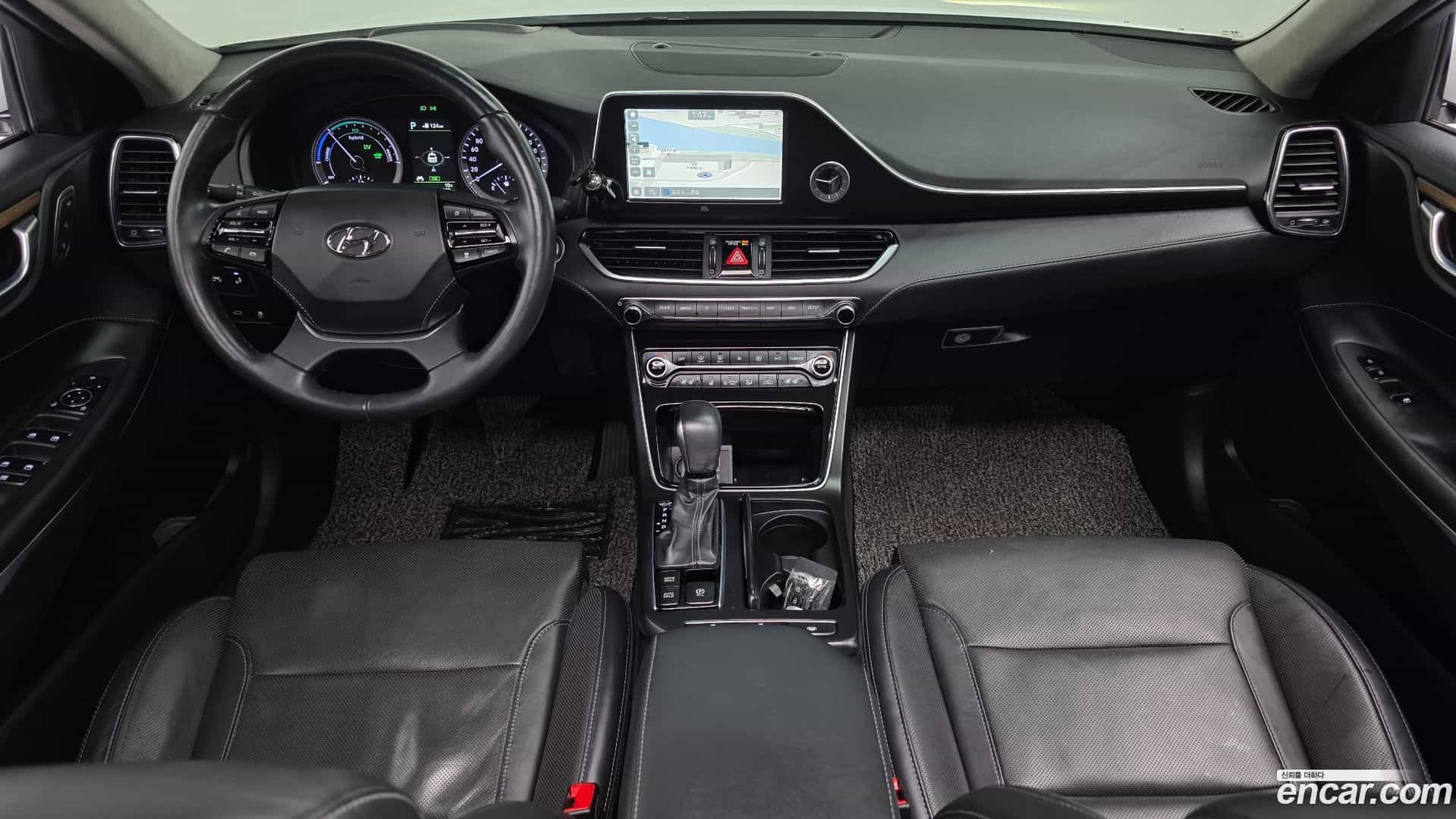 Grandeur Hyundai 2017.5-INNER-007