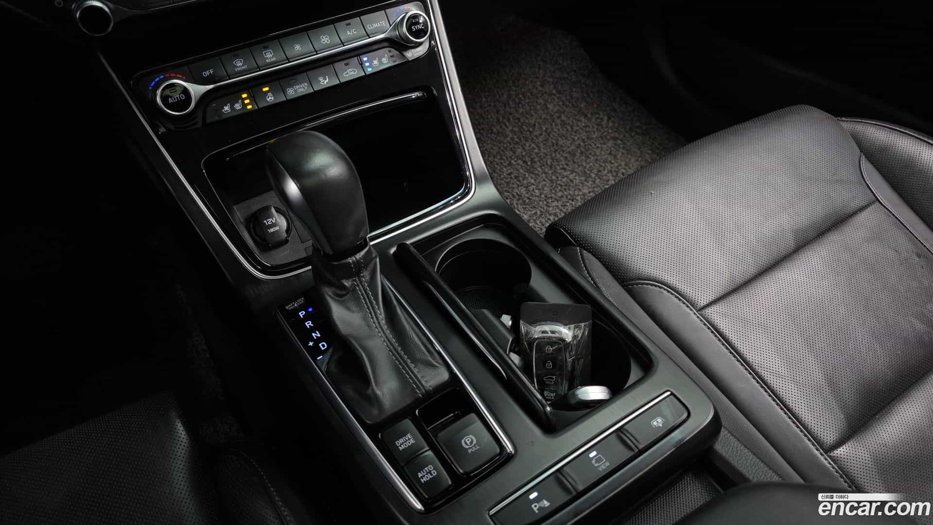 Grandeur Hyundai 2017.5-INNER-009