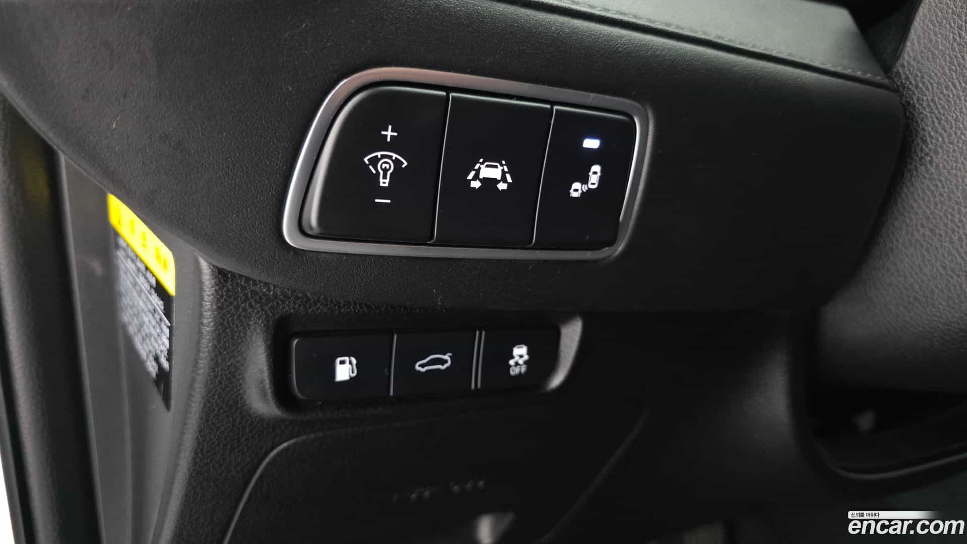 Grandeur Hyundai 2017.5-OPTION-022