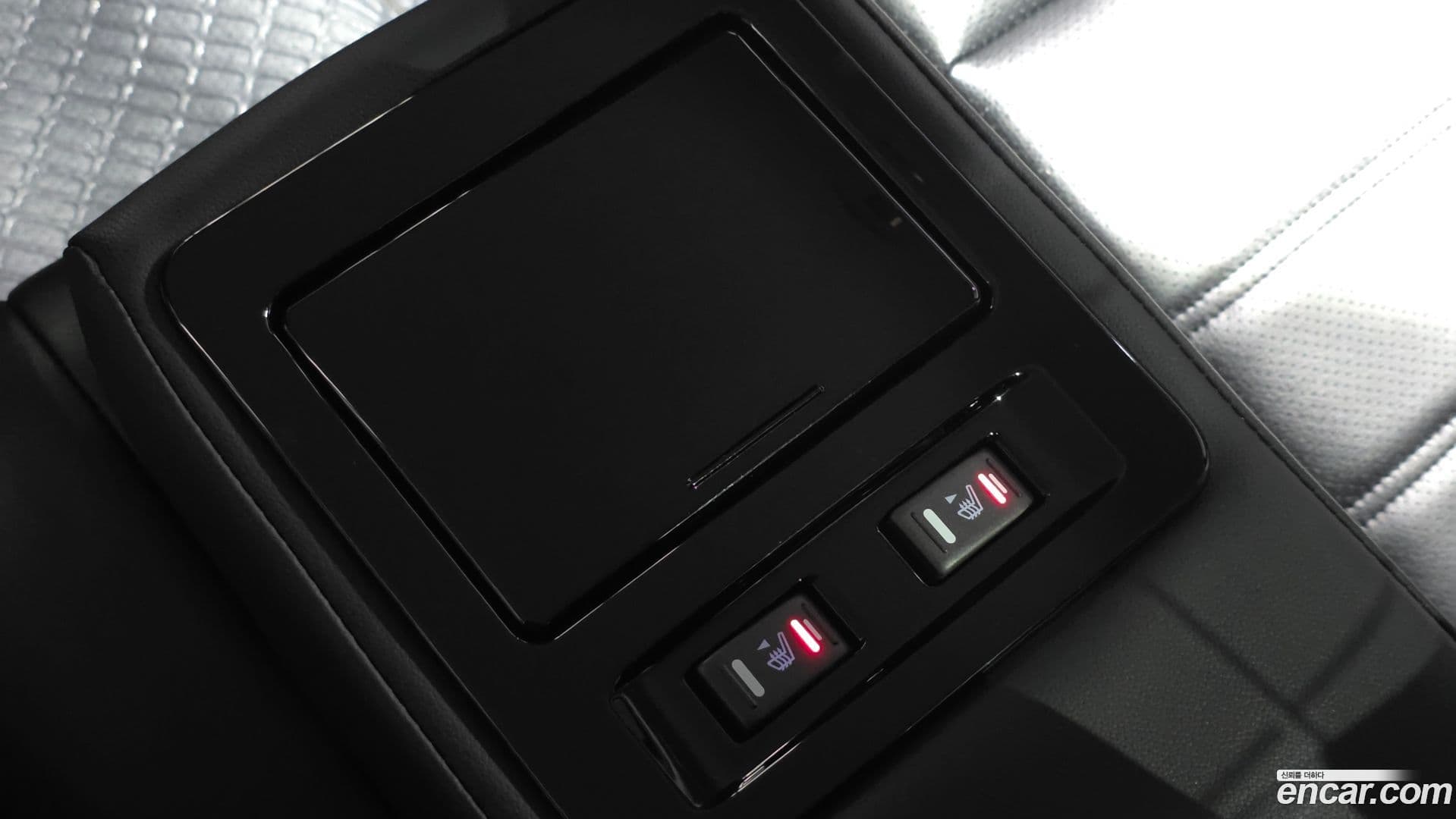 Main__Slider__Photo:SM6 Renault-KoreaSamsung 2017.11-19