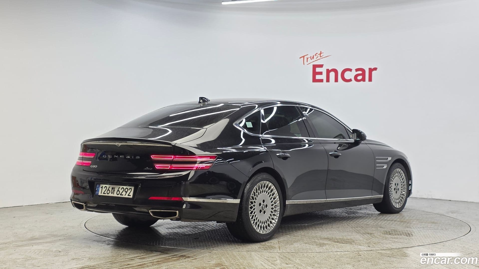 Main__Slider__Photo:G80 Genesis 2022.0-1