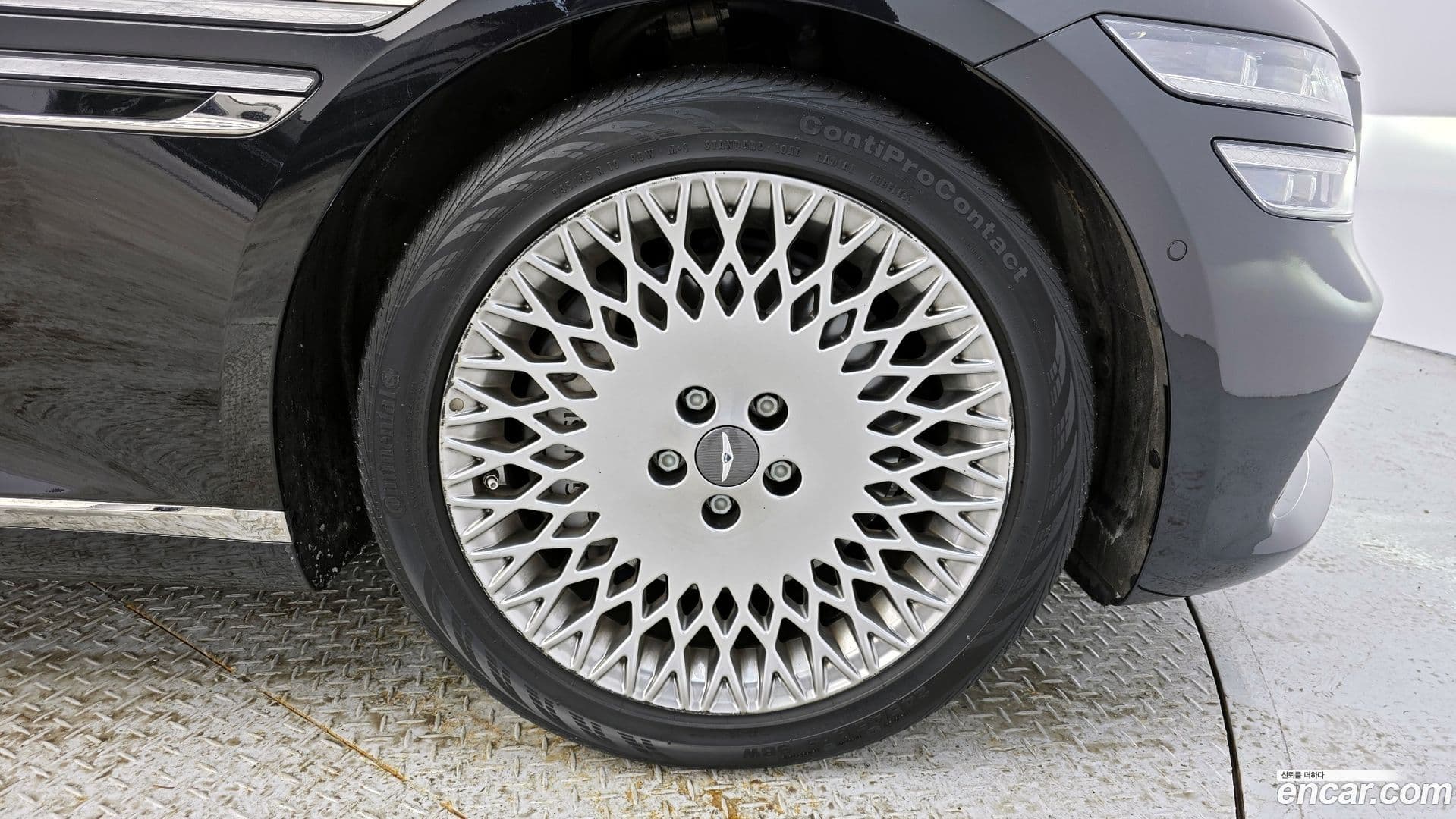 Main__Slider__Photo:G80 Genesis 2022.0-4