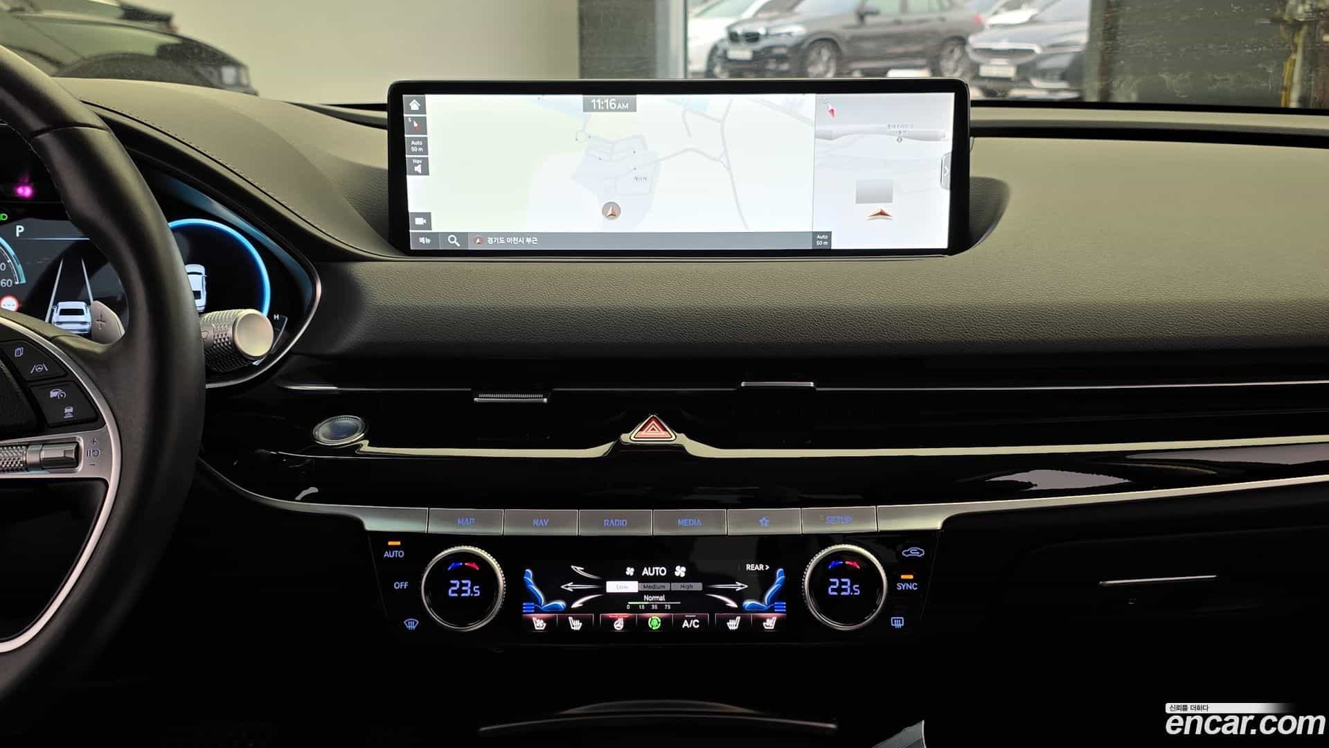 G80 Genesis 2022.0-OPTION-024