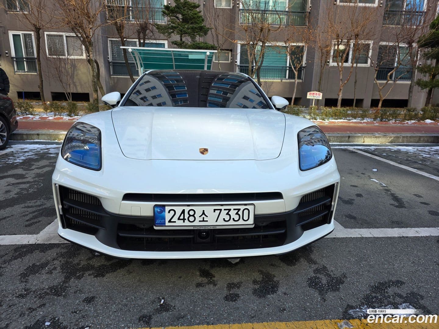 Main__Slider__Photo:Panamera Porsche 2024.9-0