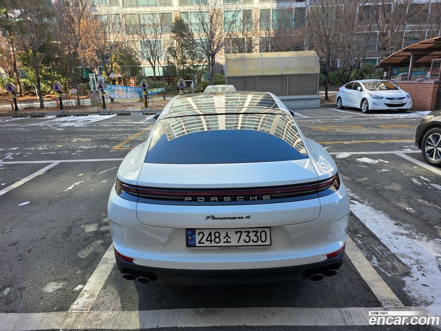 Main__Slider__Photo:Panamera Porsche 2024.9-5