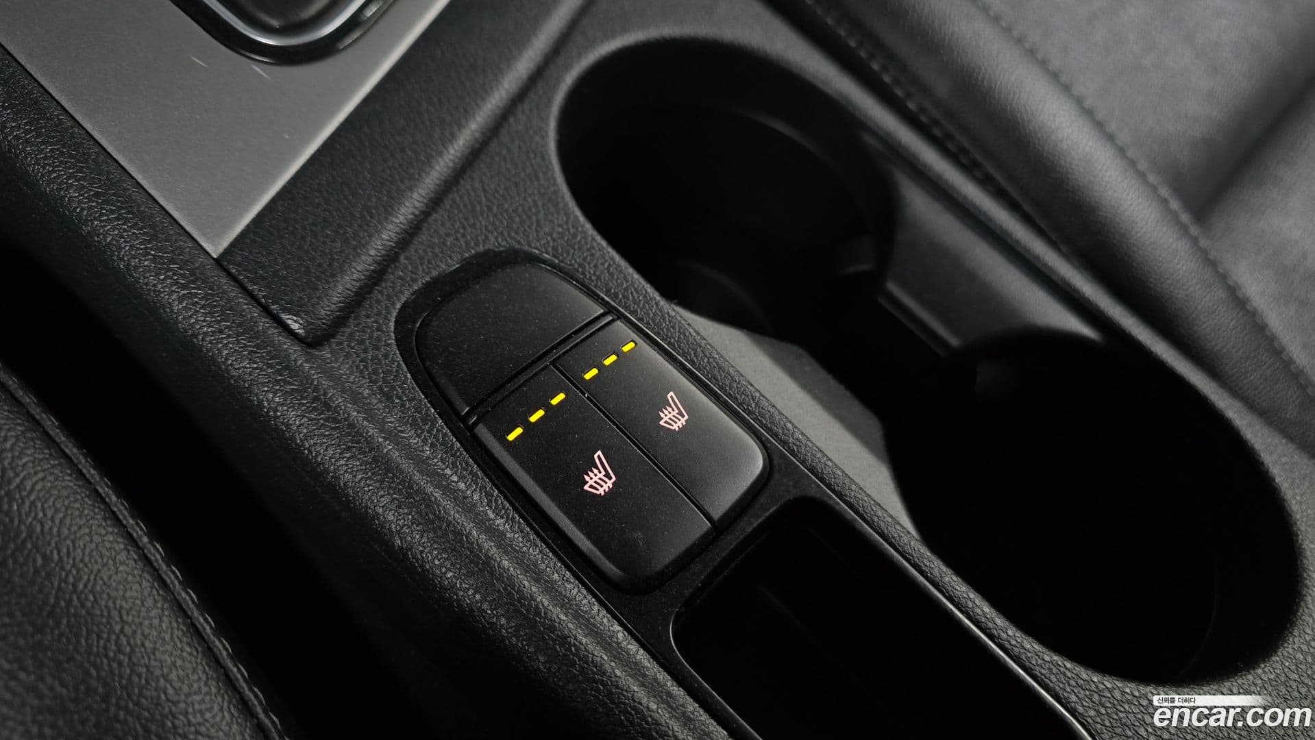 Main__Slider__Photo:Niro Kia 2018.5-18