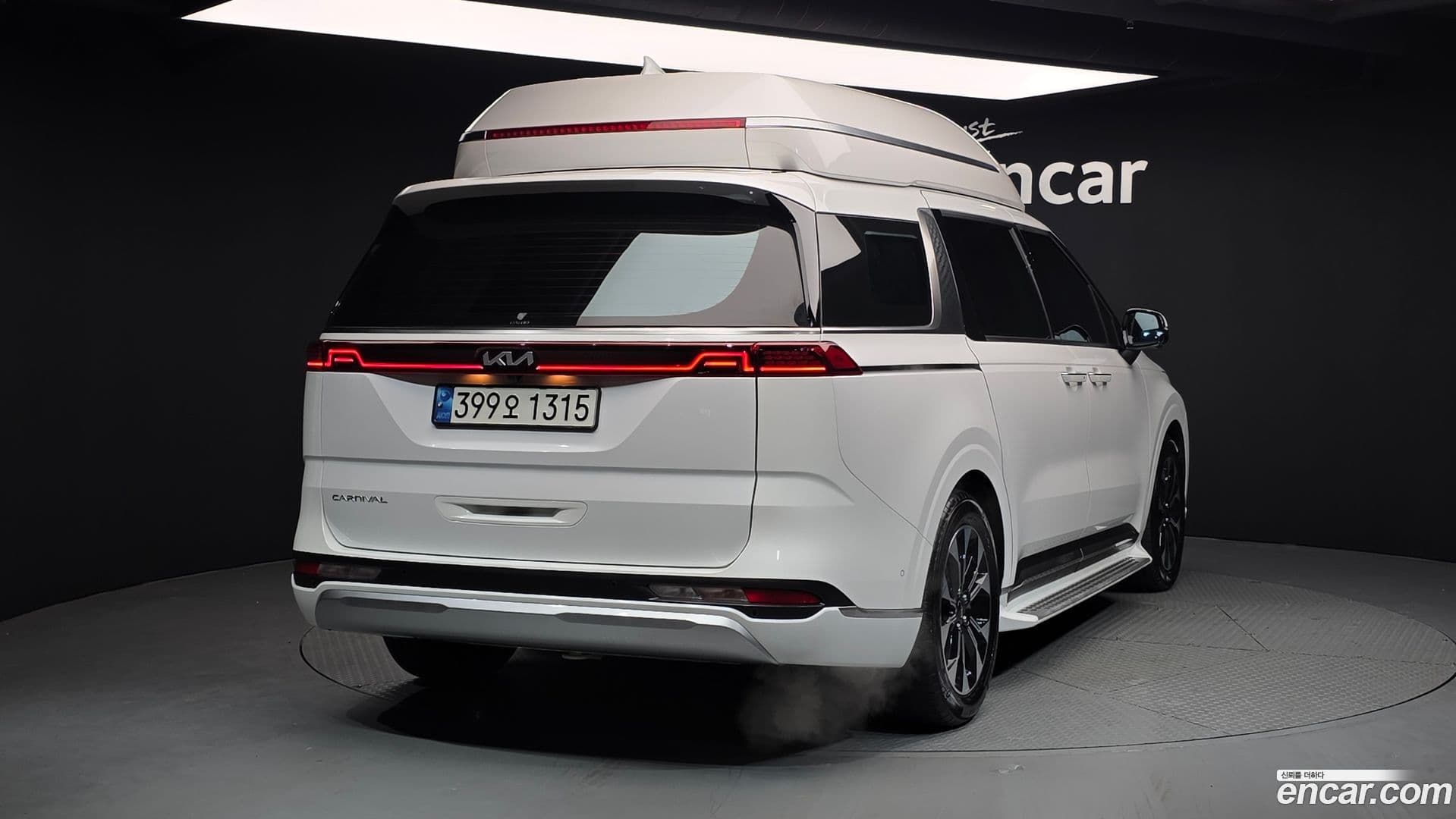 Main__Slider__Photo:Canival Kia 2021.10-1