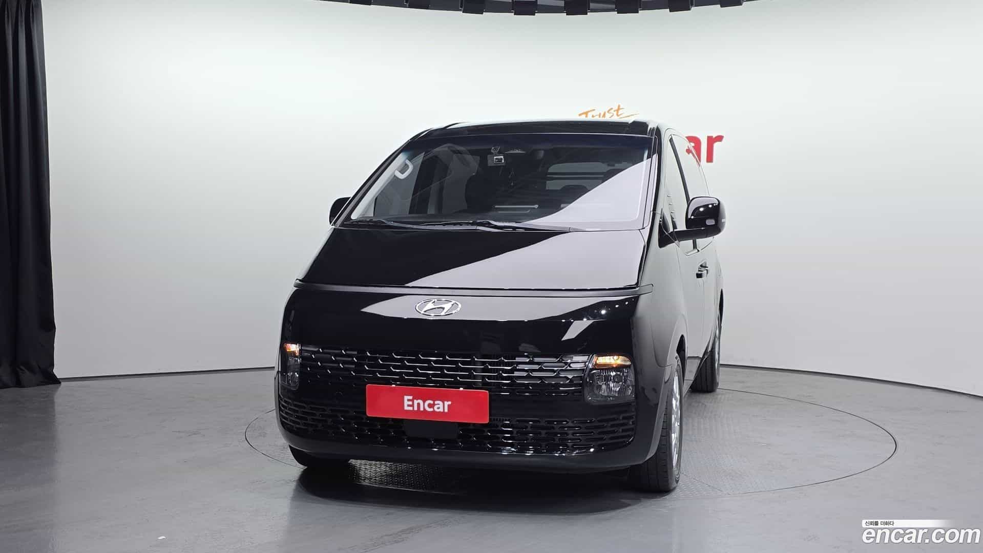 Staria Hyundai 2022.8-OUTER-003