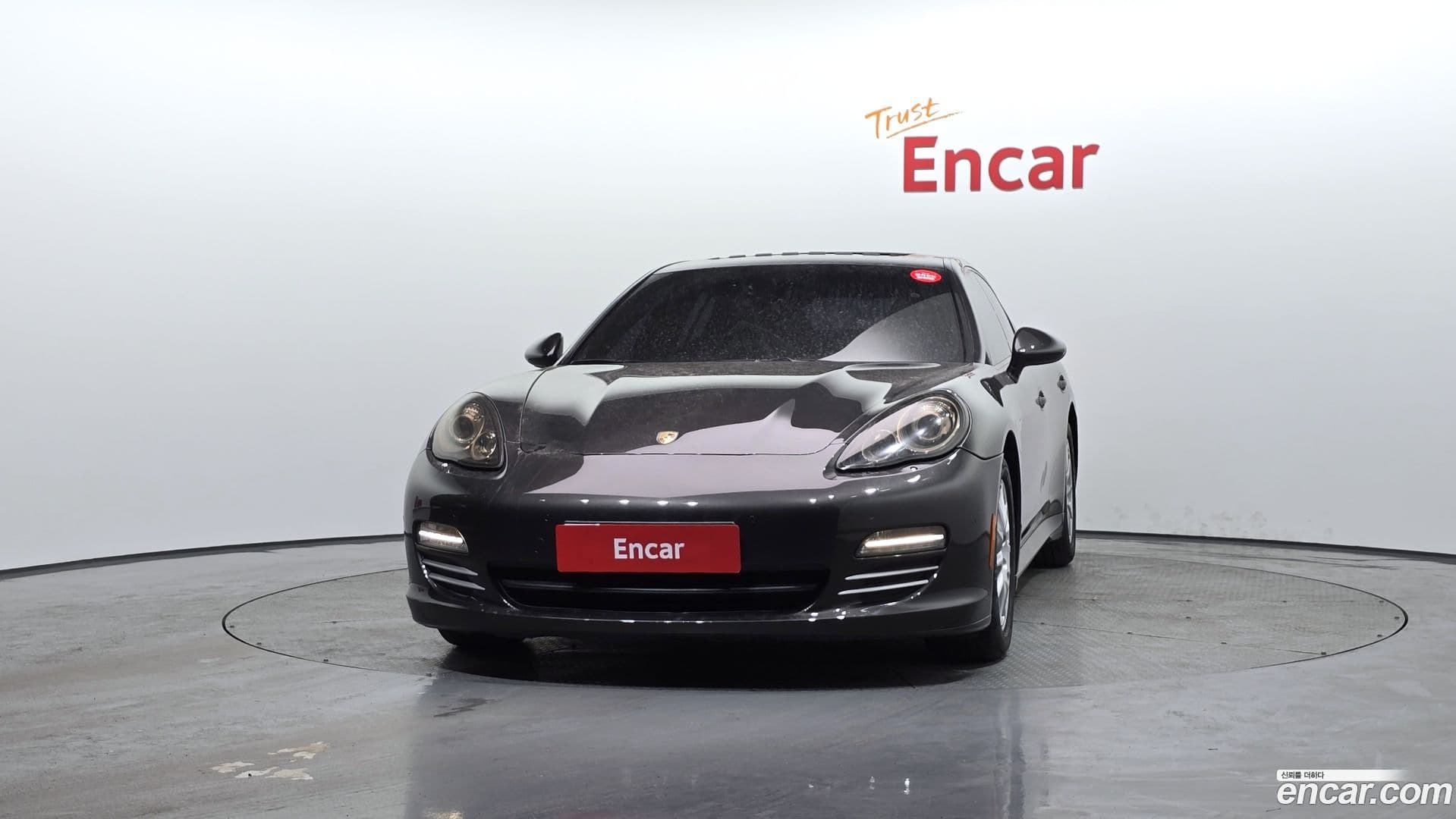 Main__Slider__Photo:Panamera Porsche 2011.11-2