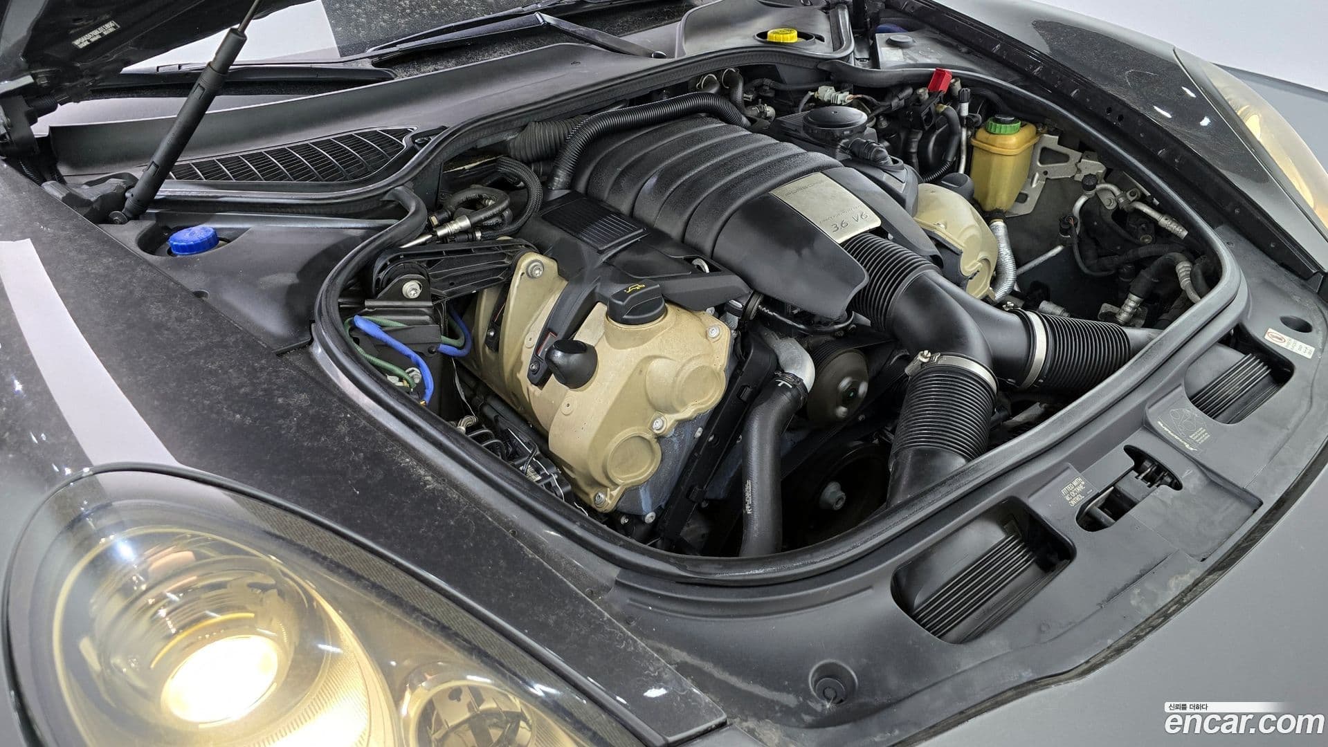 Main__Slider__Photo:Panamera Porsche 2011.11-5