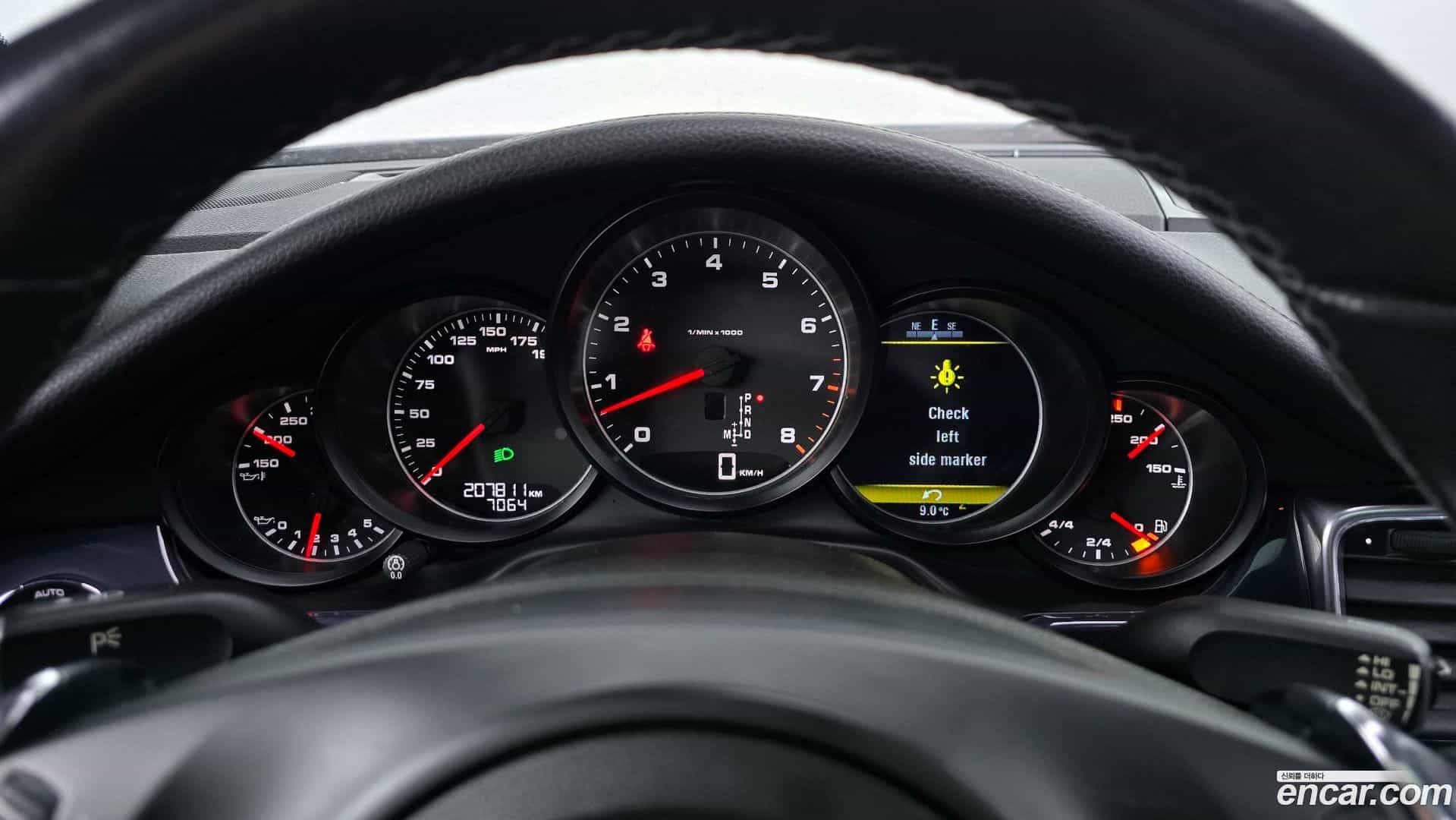 Panamera Porsche 2011.11-INNER-008