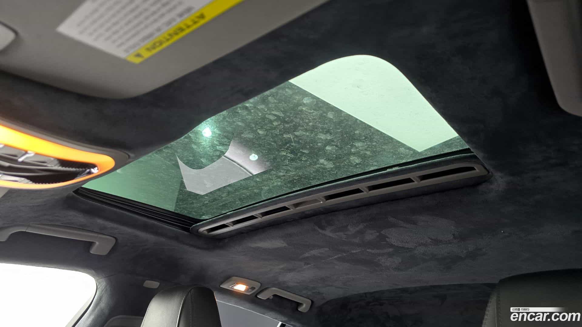 Panamera Porsche 2011.11-OPTION-023