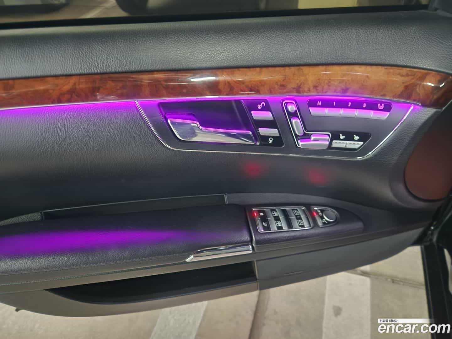 S-Class Mercedes-Benz 2008.0-INNER-009