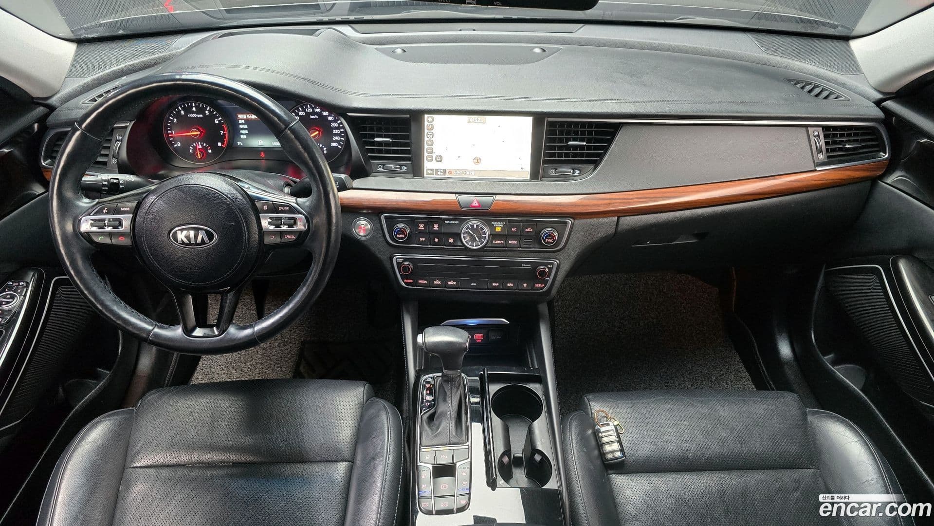 Main__Slider__Photo:K7 Kia 2017.5-6