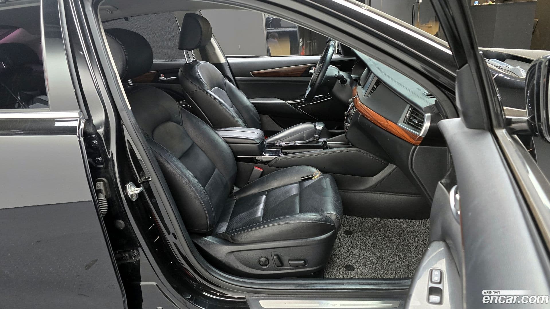 Main__Slider__Photo:K7 Kia 2017.5-9