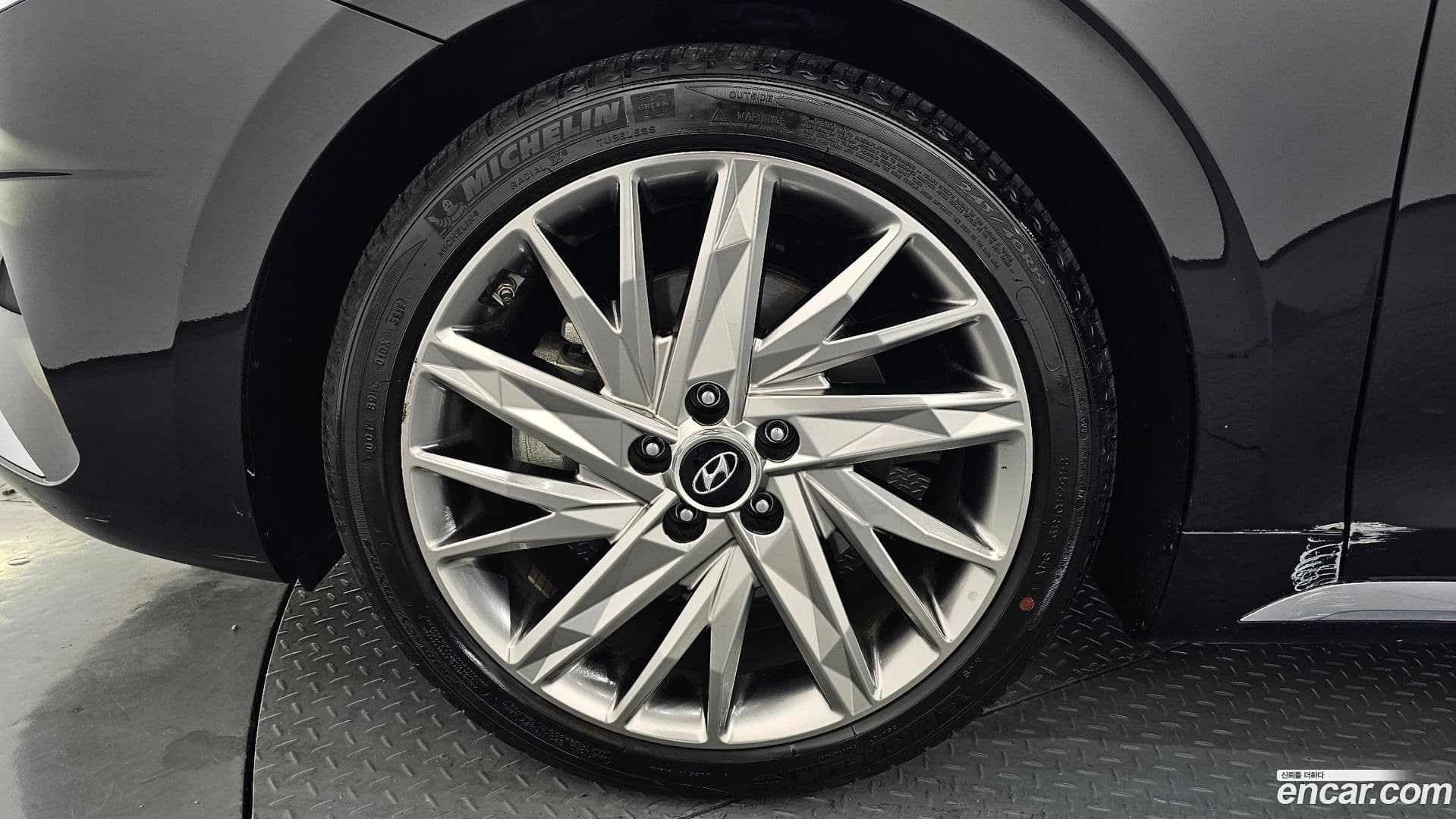 Main__Slider__Photo:Grandeur Hyundai 2020.2-4