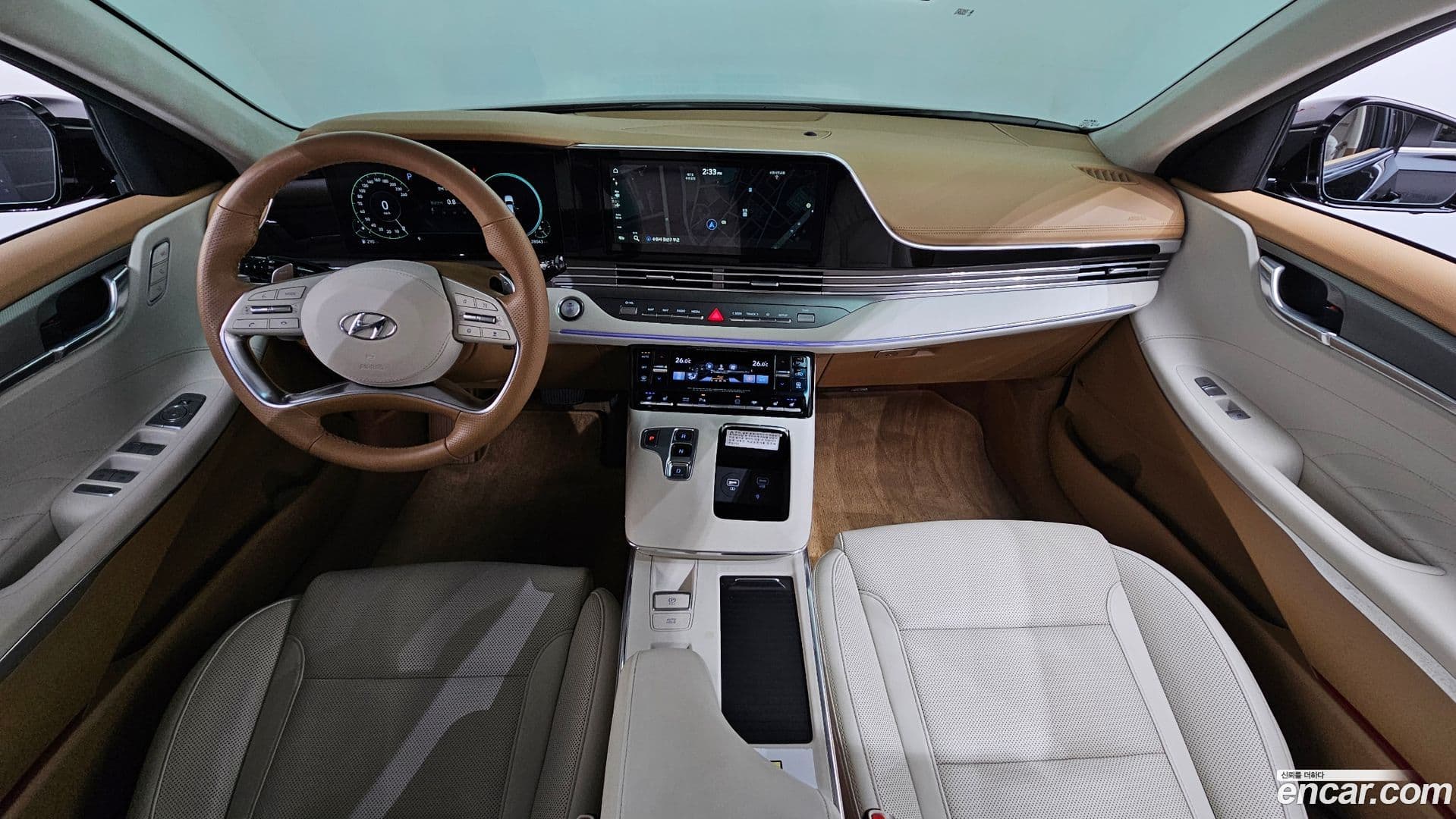 Main__Slider__Photo:Grandeur Hyundai 2020.2-6