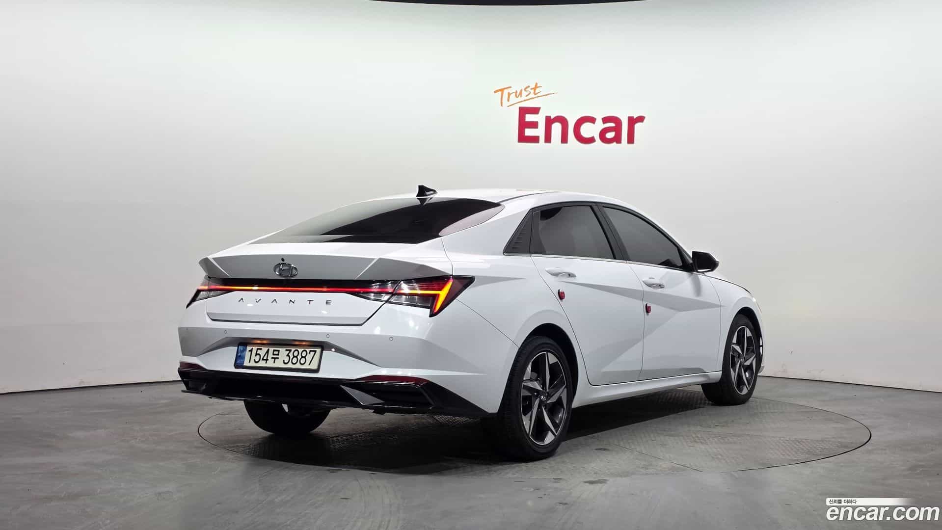 AVANTE Hyundai 2021.4-OUTER-002