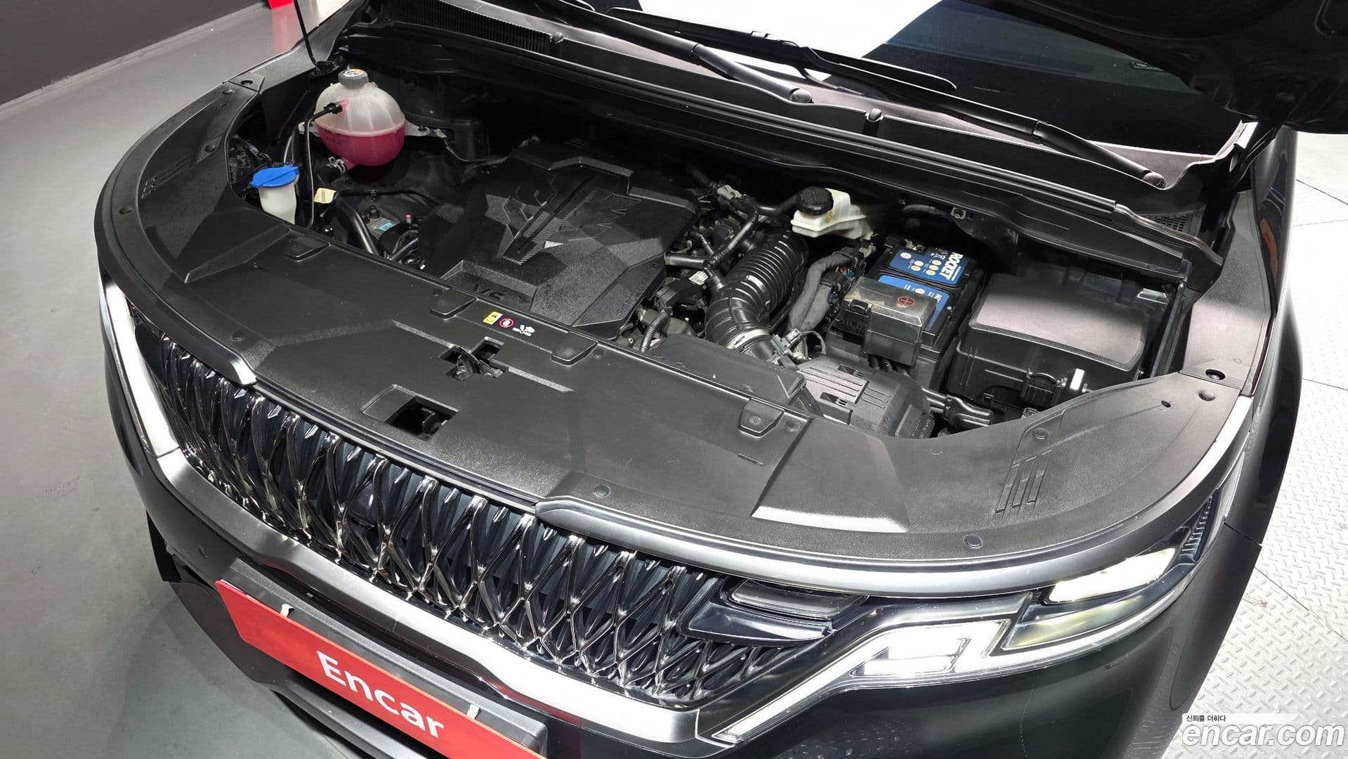 Main__Slider__Photo:Canival Kia 2021.9-5