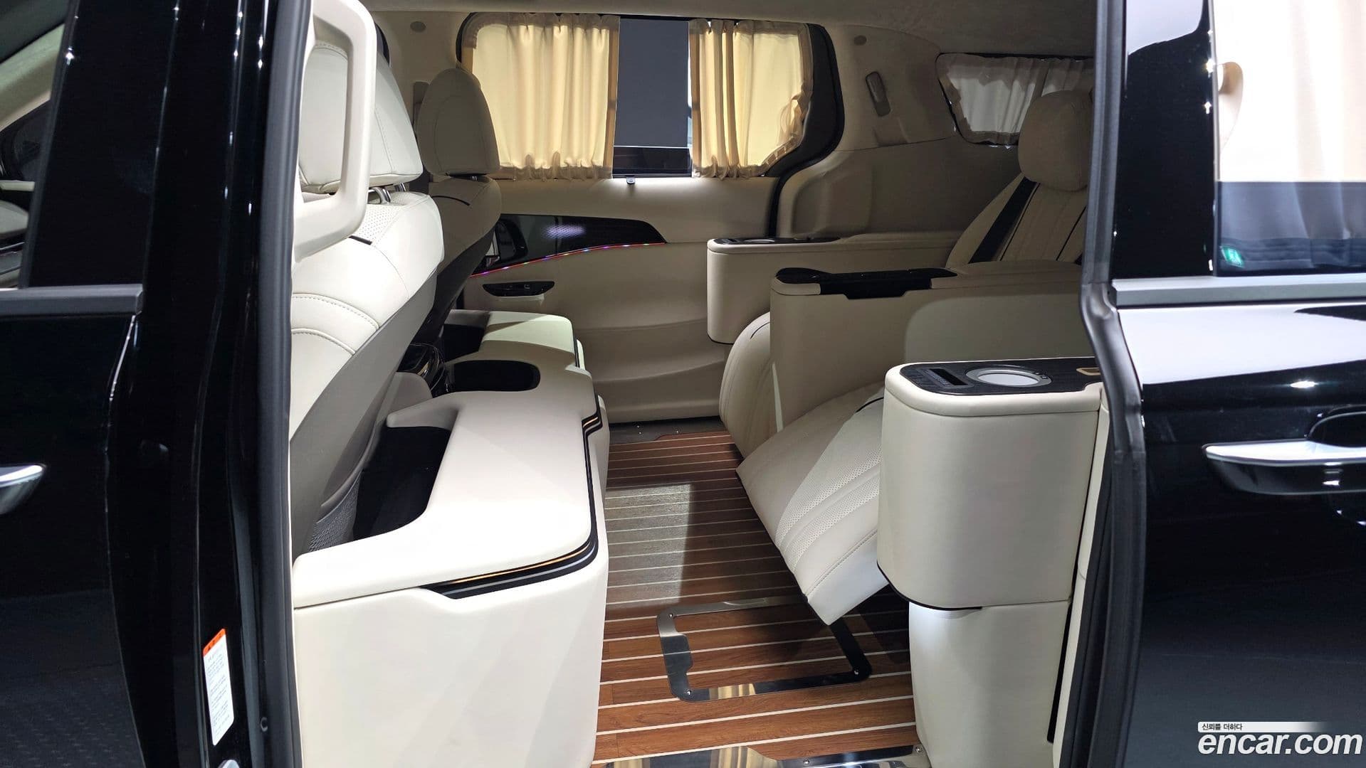 Main__Slider__Photo:Canival Kia 2021.9-11