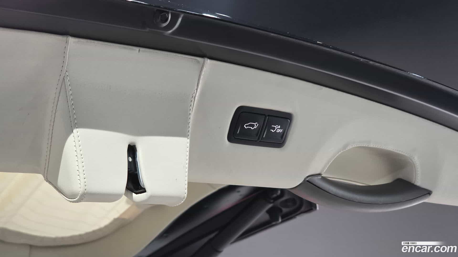 Canival Kia 2021.9-OPTION-024