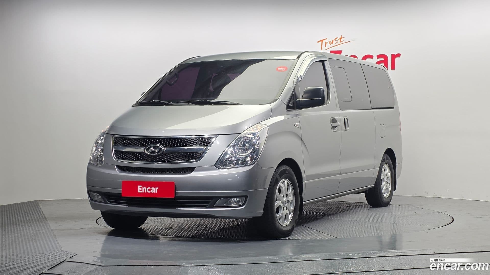 Main__Slider__Photo:Starex Hyundai 2015.0-0