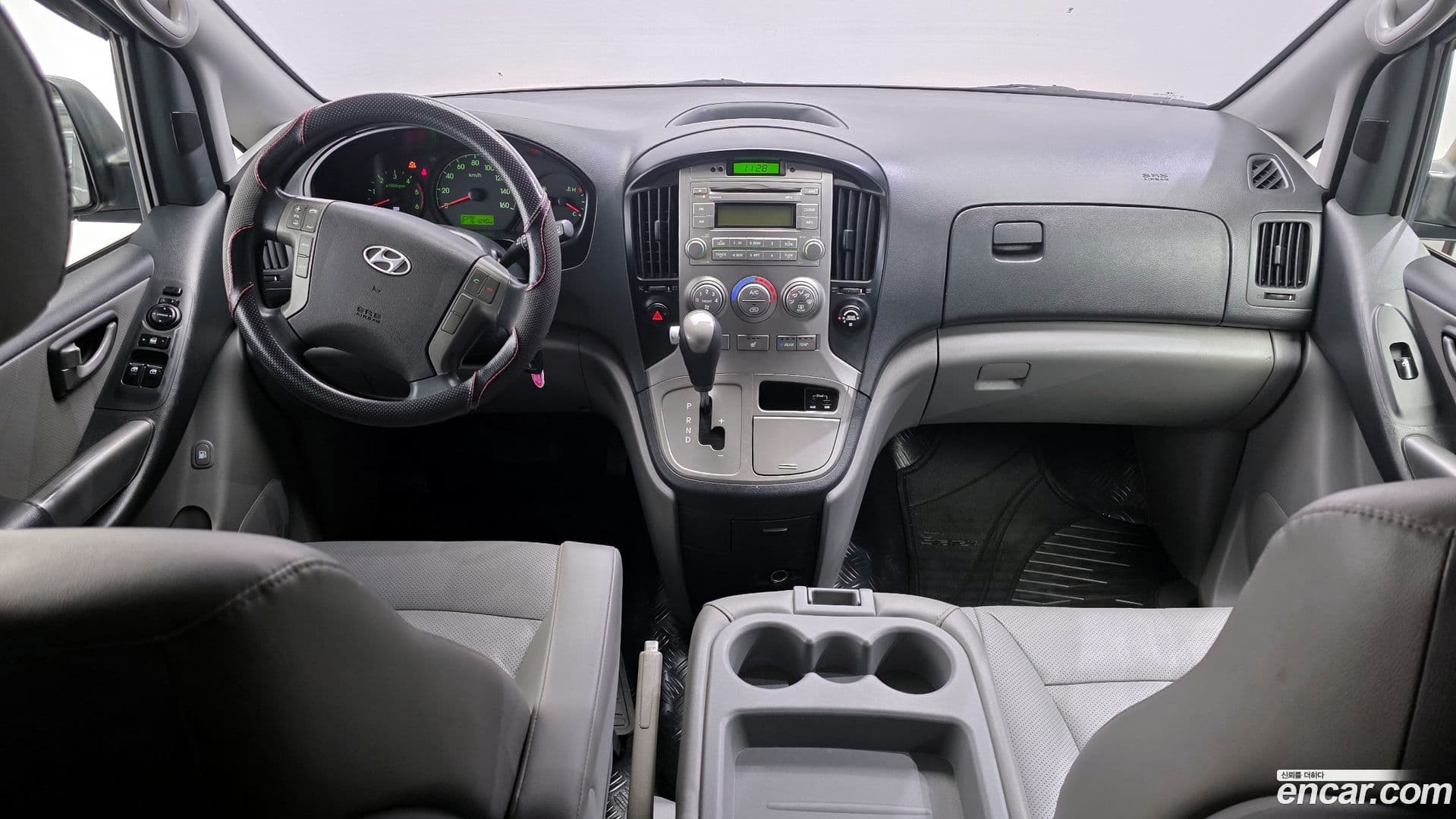 Main__Slider__Photo:Starex Hyundai 2015.0-6