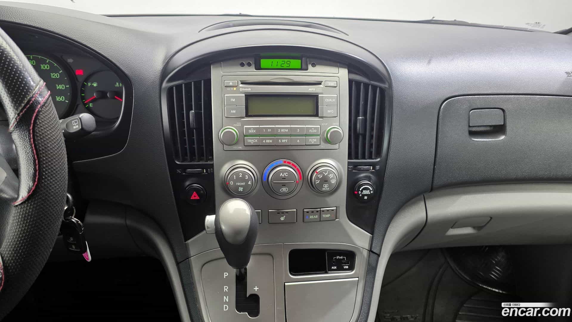 Starex Hyundai 2015.0-OPTION-019