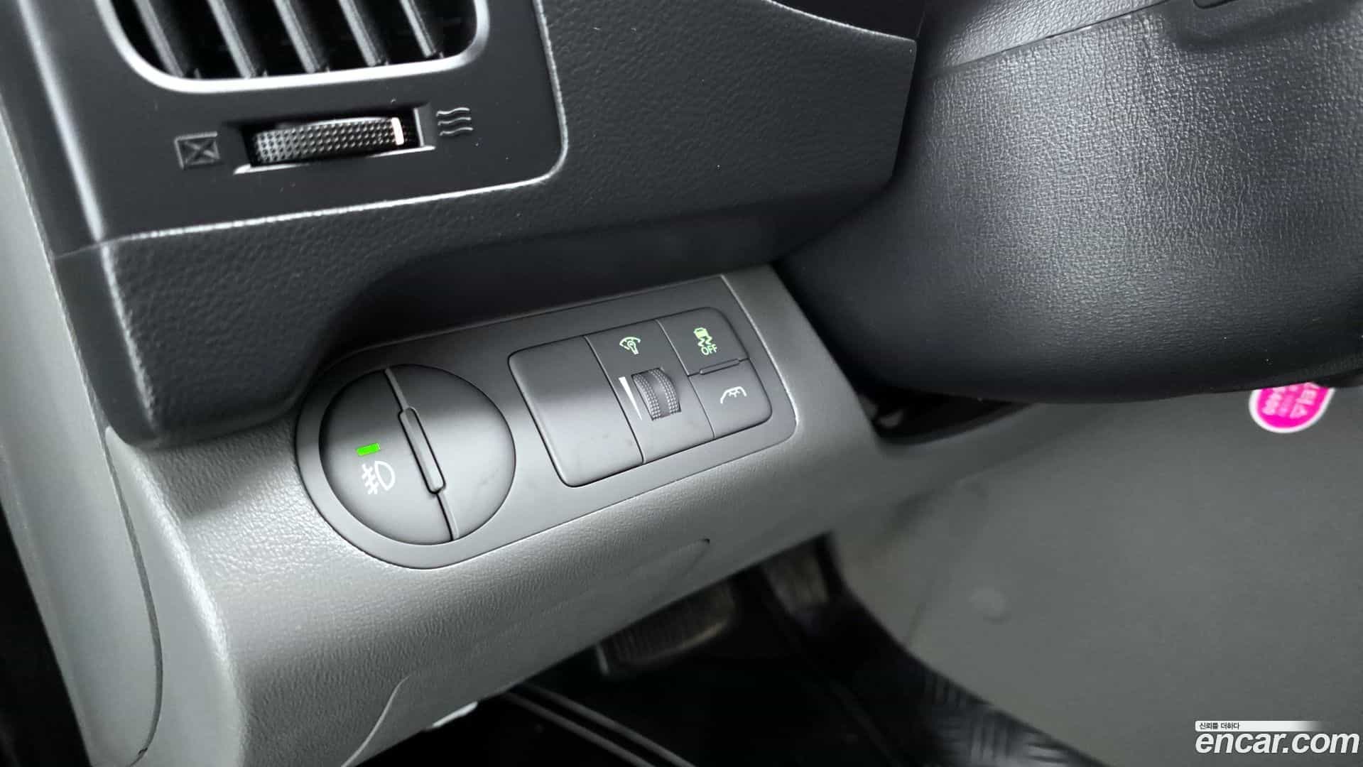 Starex Hyundai 2015.0-OPTION-022