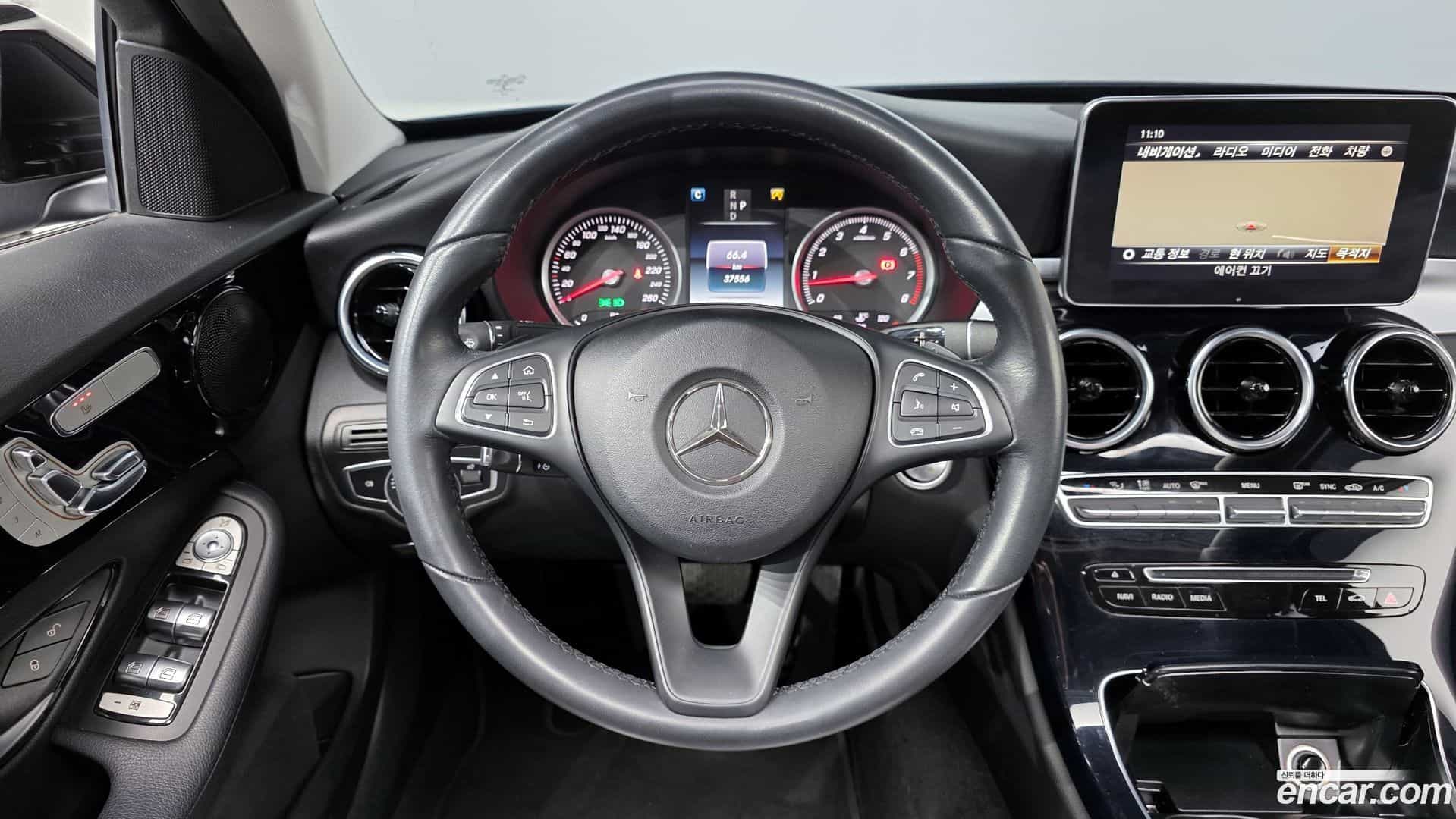 C-Class Mercedes-Benz 2018.3-OPTION-017