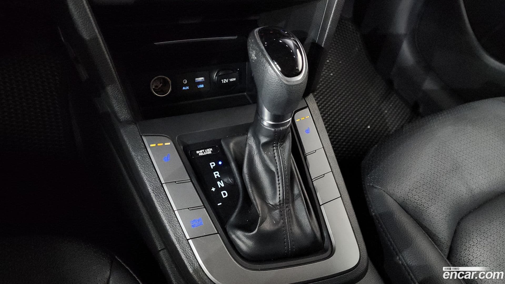 Main__Slider__Photo:AVANTE Hyundai 2017.5-8