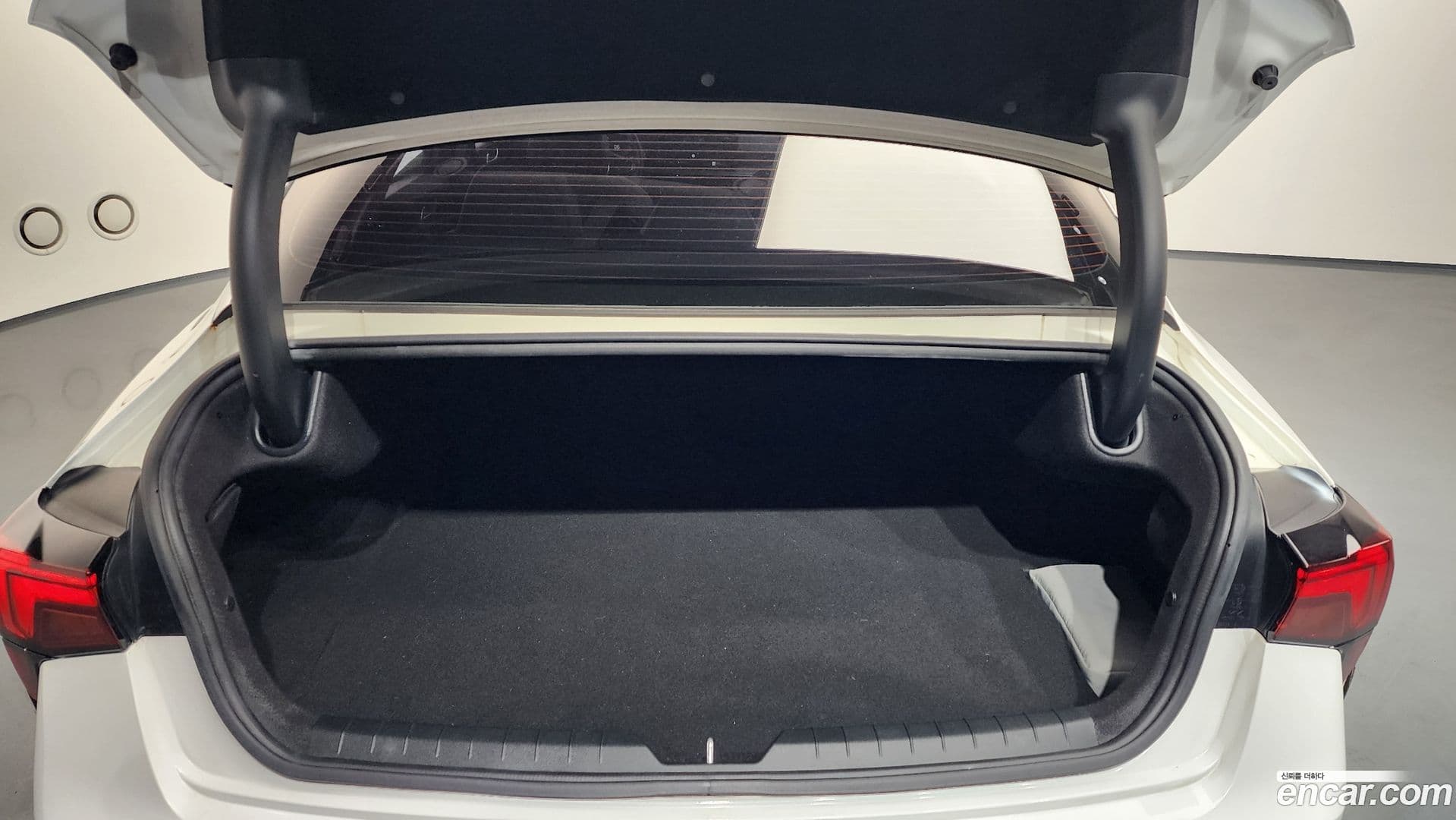 Main__Slider__Photo:K5 Kia 2024.0-19