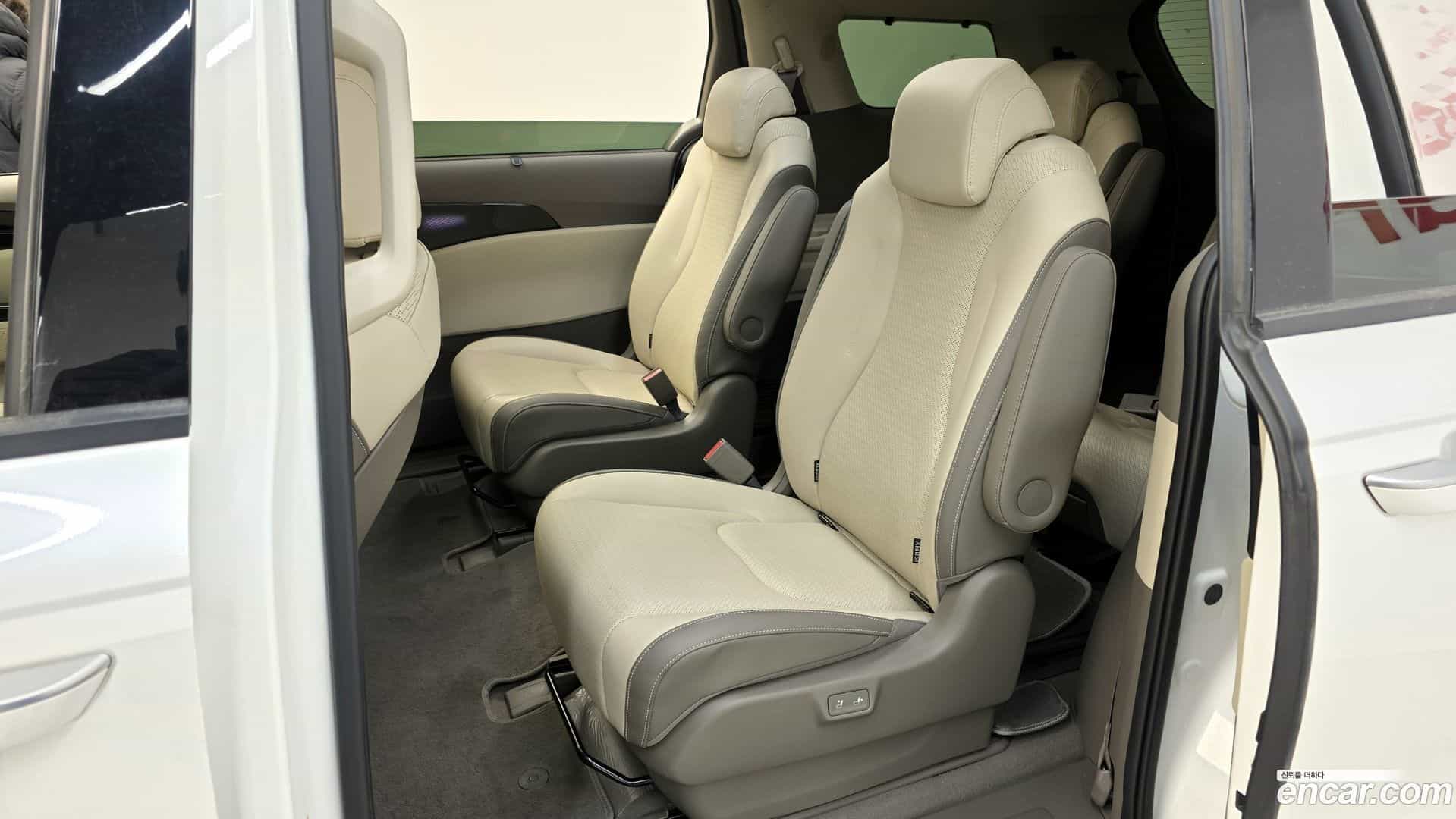 Canival Kia 2022.1-OPTION-015