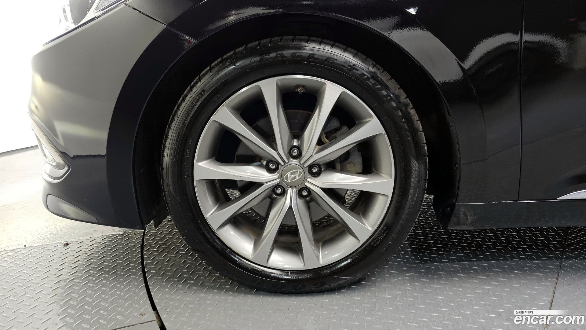 Main__Slider__Photo:Grandeur Hyundai 2016.0-4