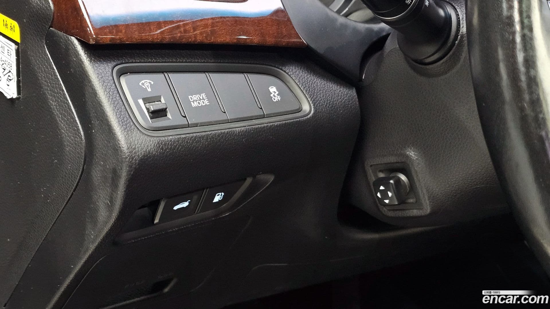 Main__Slider__Photo:Grandeur Hyundai 2016.0-16