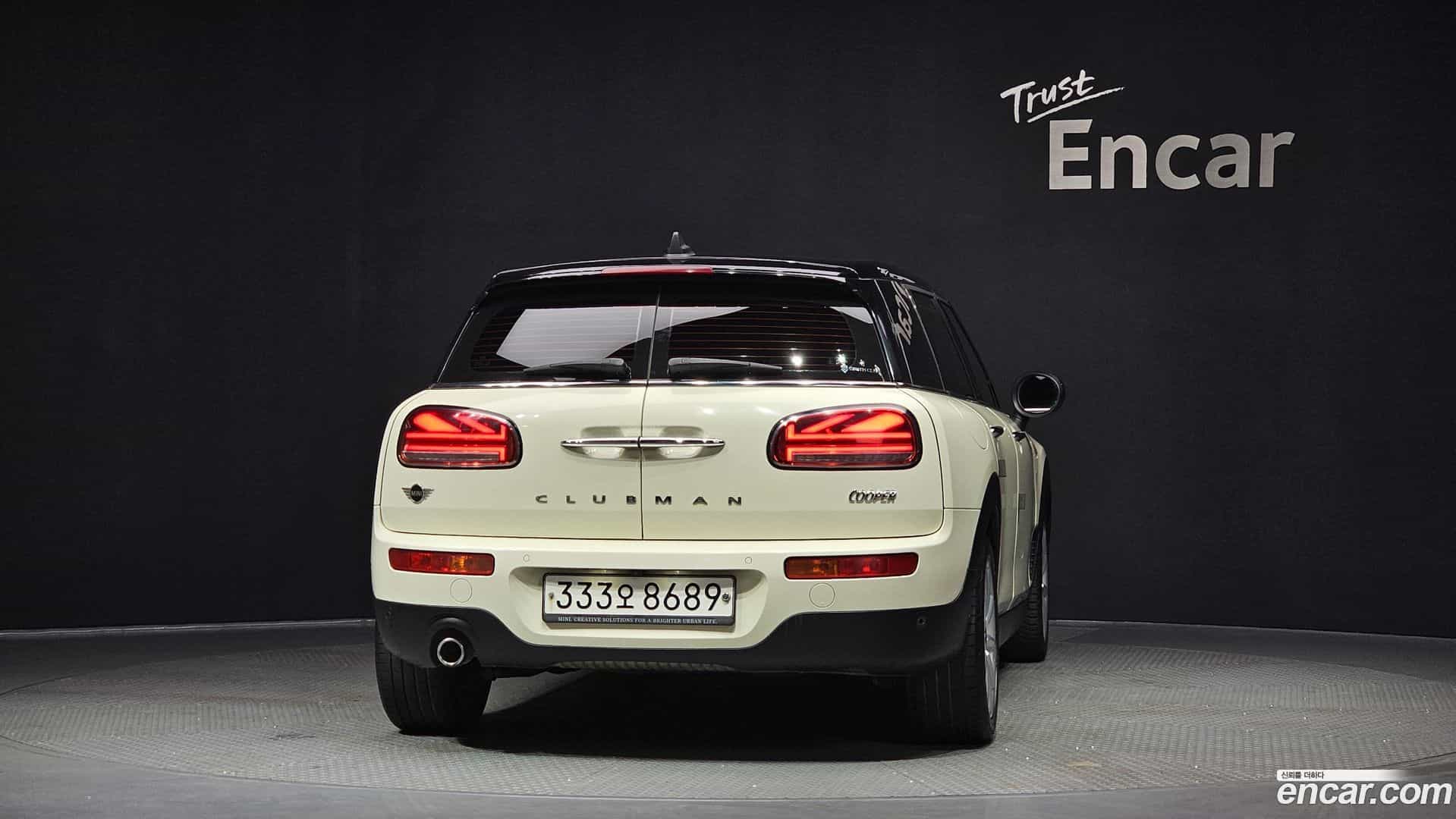 Clubman Mini 2019.10-OUTER-004