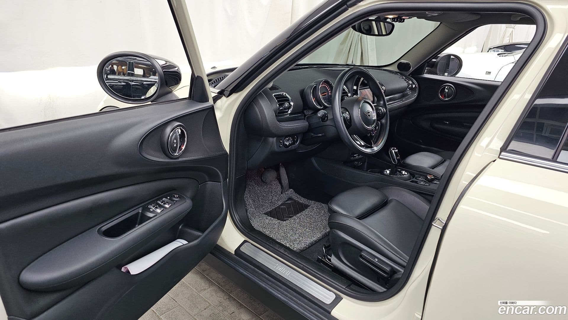 Main__Slider__Photo:Clubman Mini 2019.10-9